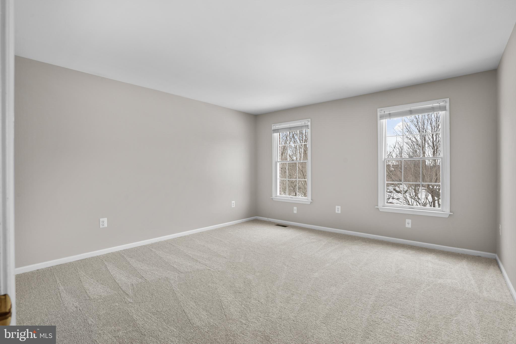 BROOKSIDE MANOR ES - Residential