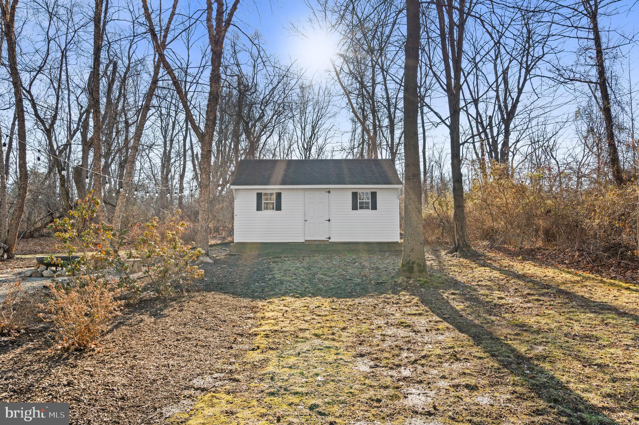 BROOKSIDE MANOR ES - Residential