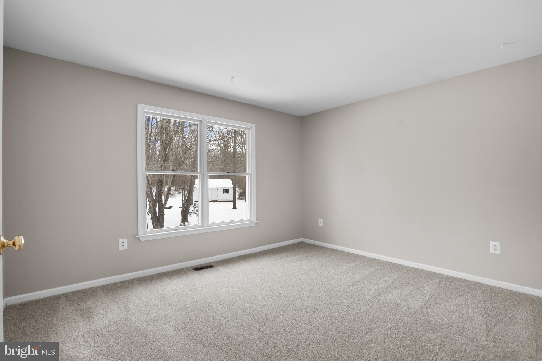 BROOKSIDE MANOR ES - Residential