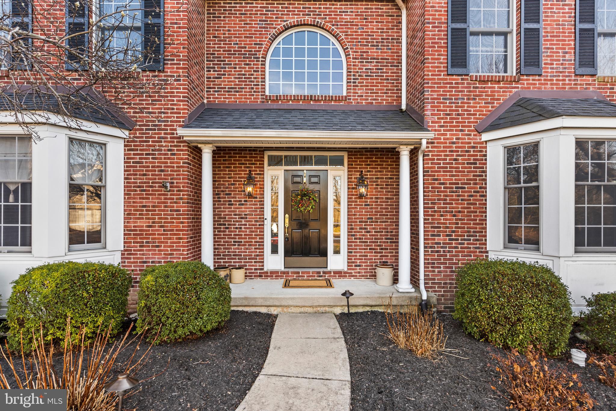 BROOKSIDE MANOR ES - Residential