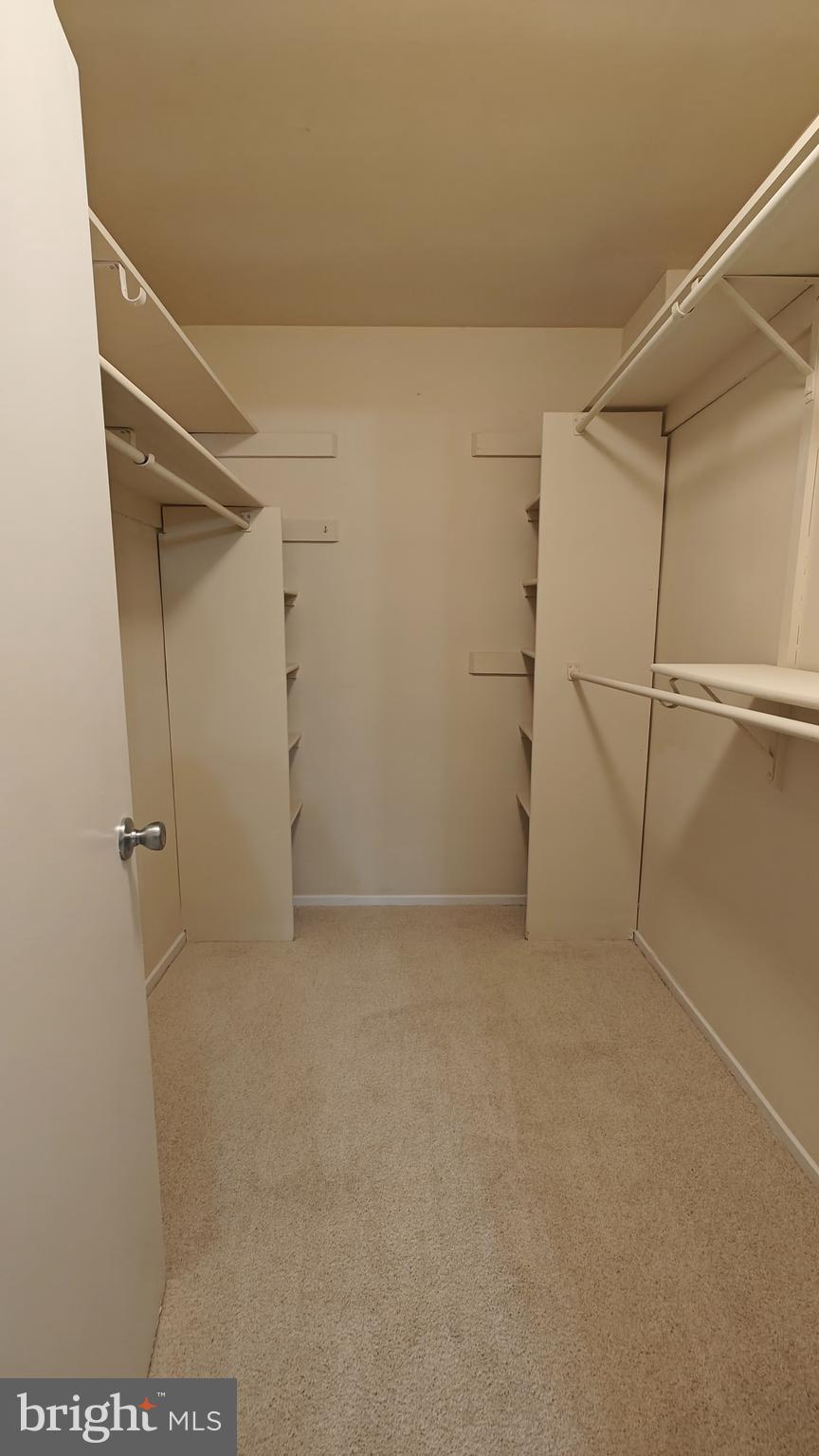 JEFFERSON MEWS - Residential