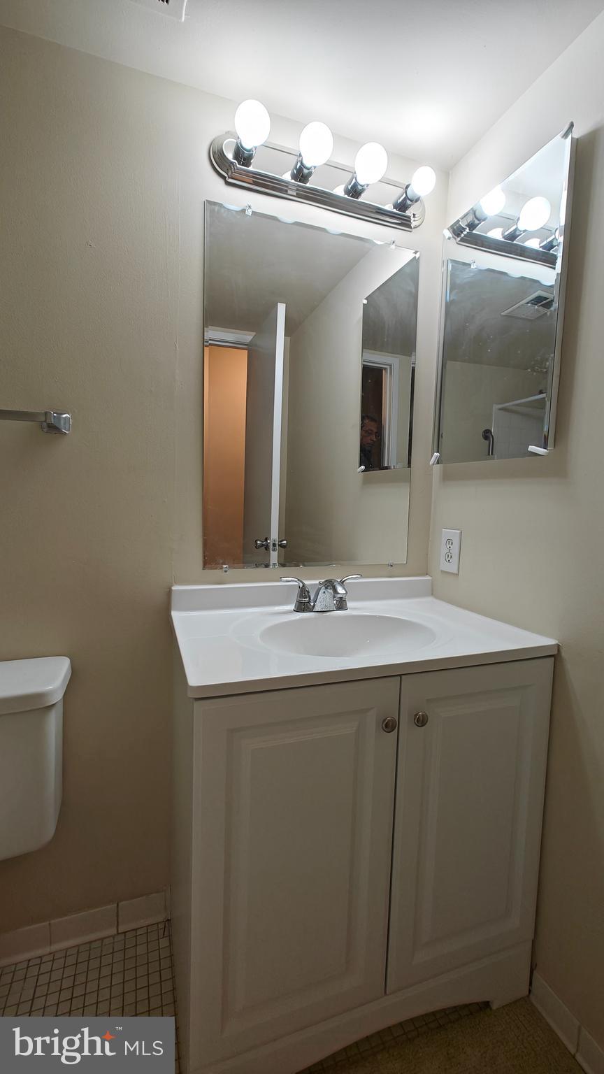 JEFFERSON MEWS - Residential