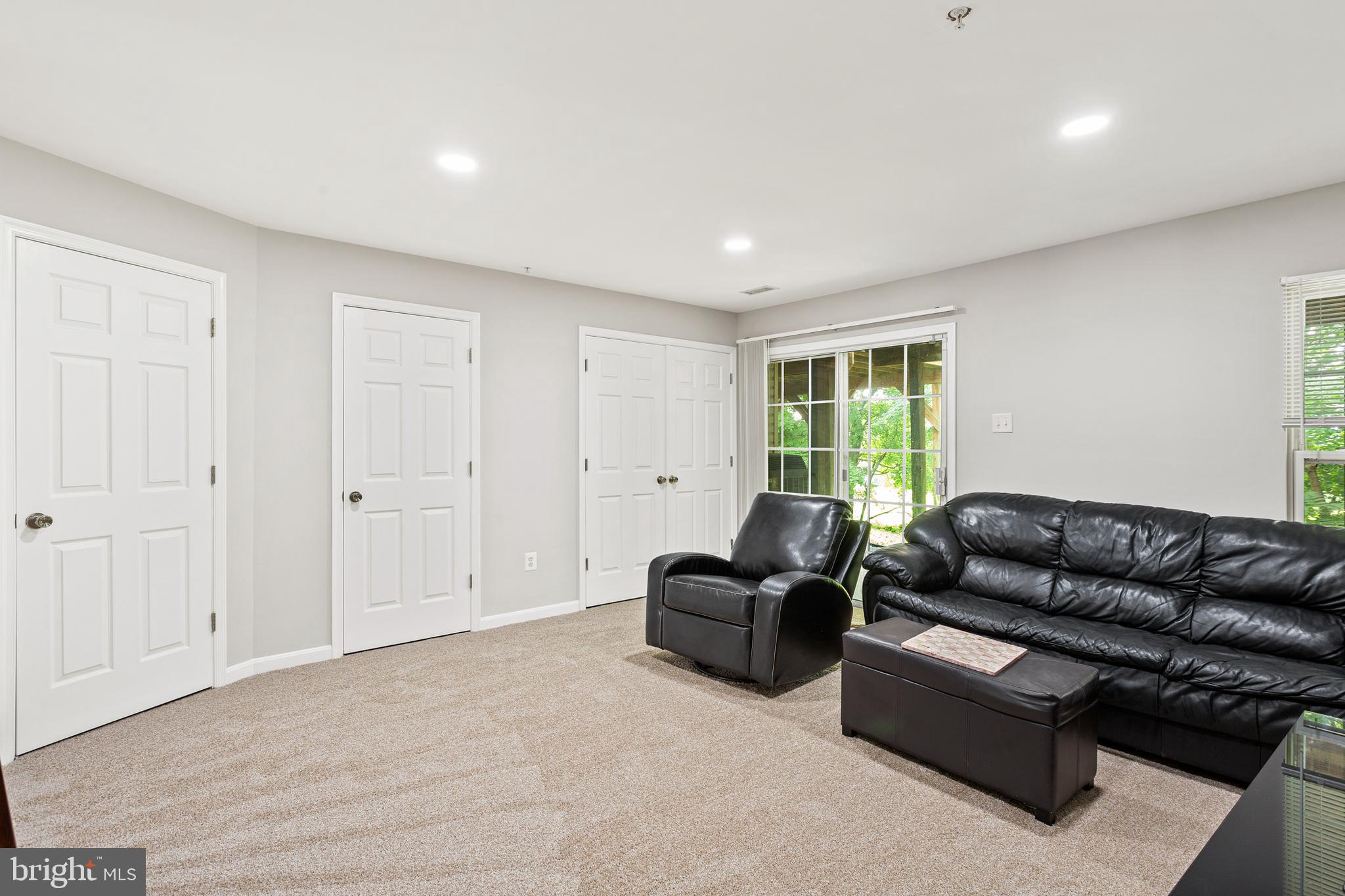 MONTGOMERY TOWNSHIP - Residential