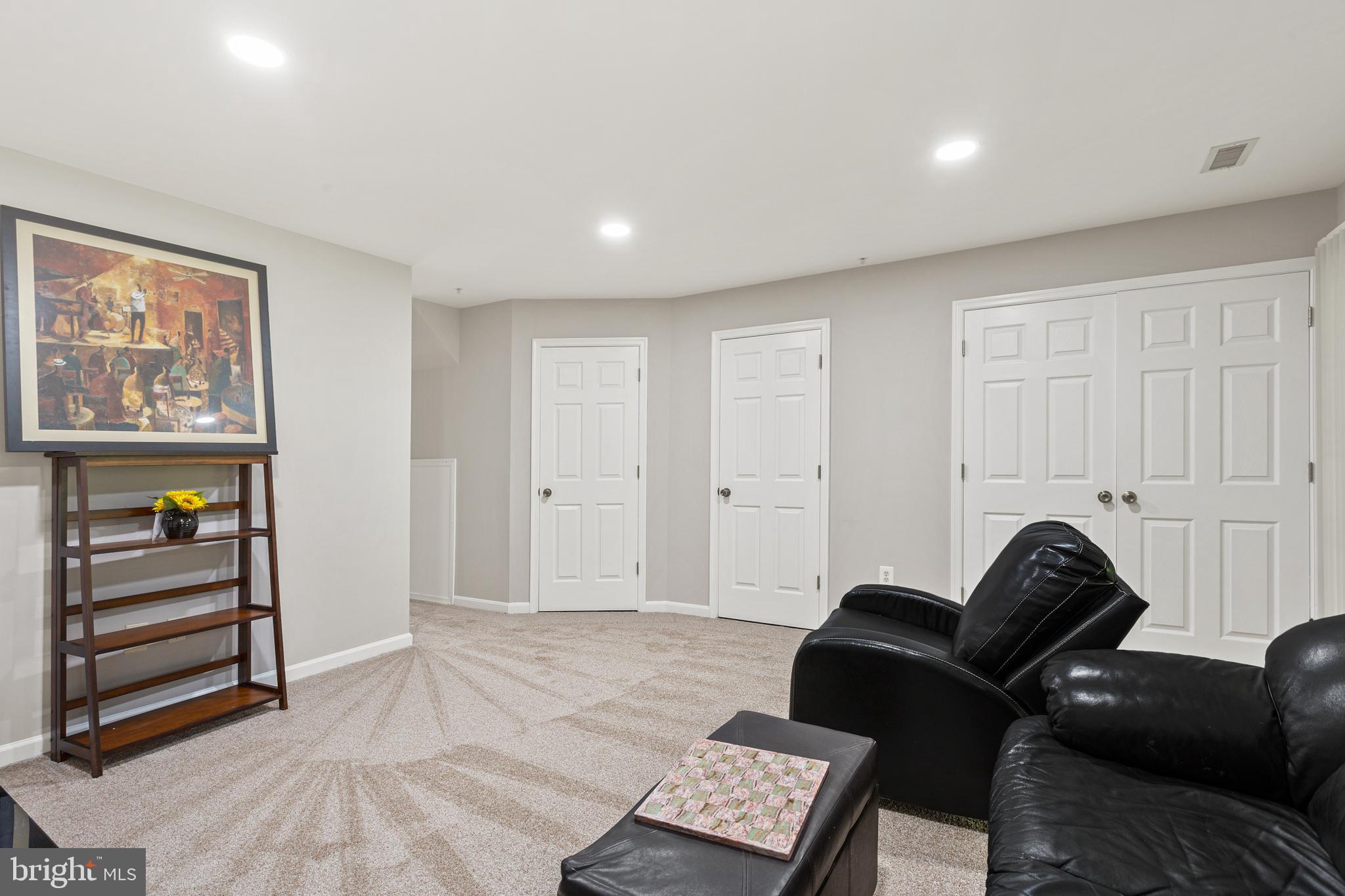 MONTGOMERY TOWNSHIP - Residential