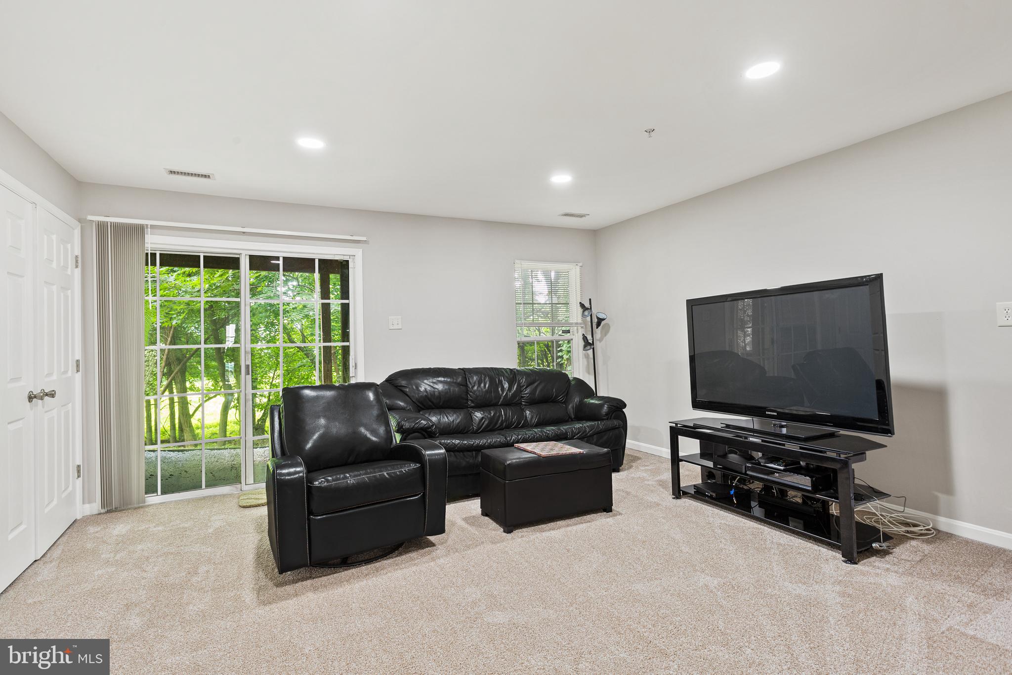 MONTGOMERY TOWNSHIP - Residential