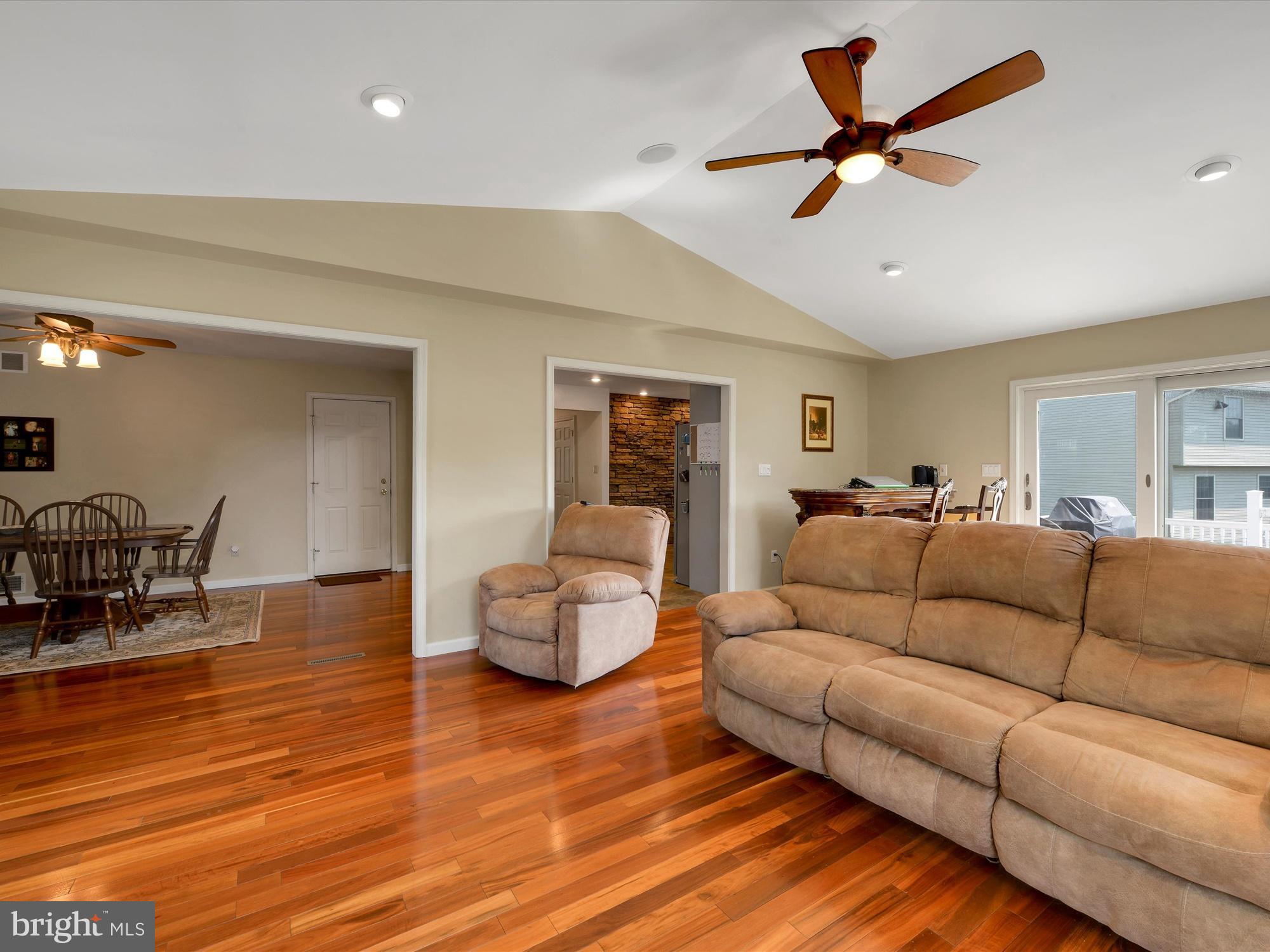 HAMPDEN HEARTH - Residential