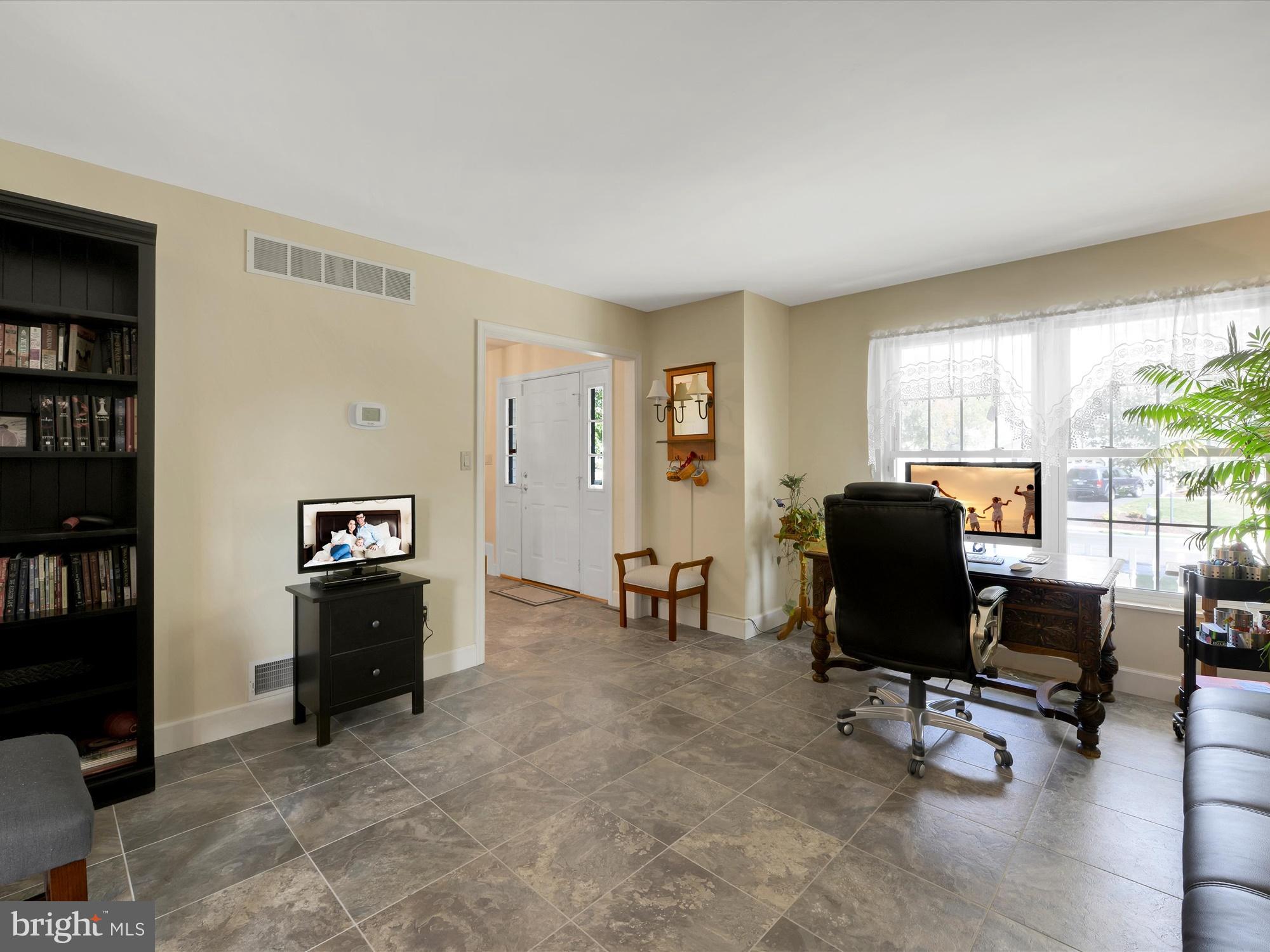 HAMPDEN HEARTH - Residential