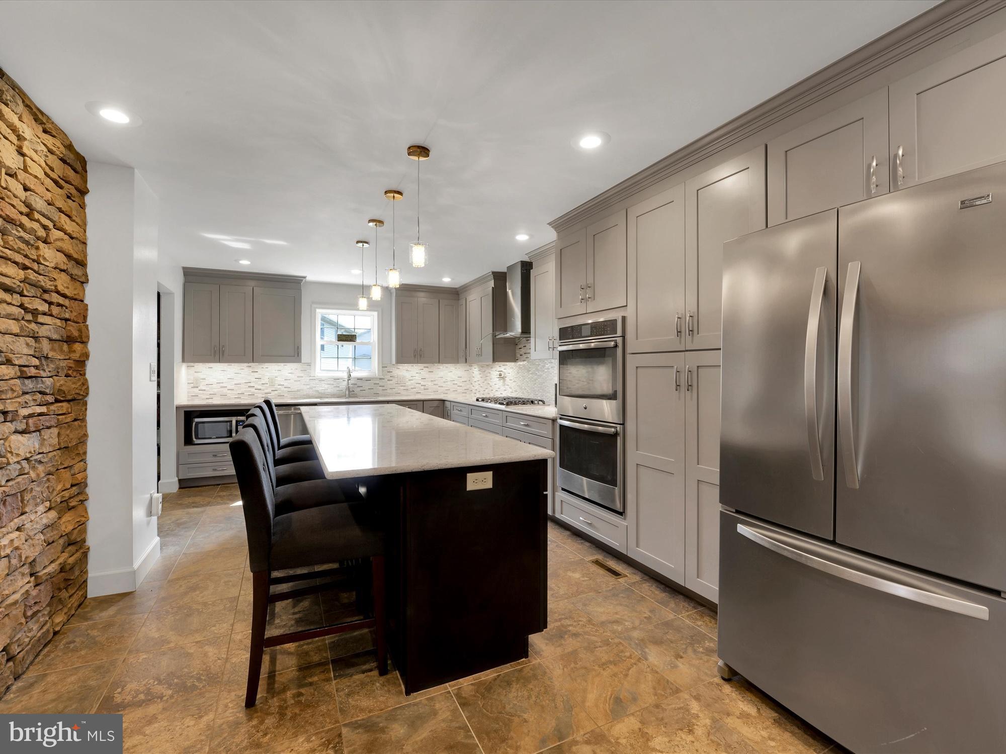 HAMPDEN HEARTH - Residential