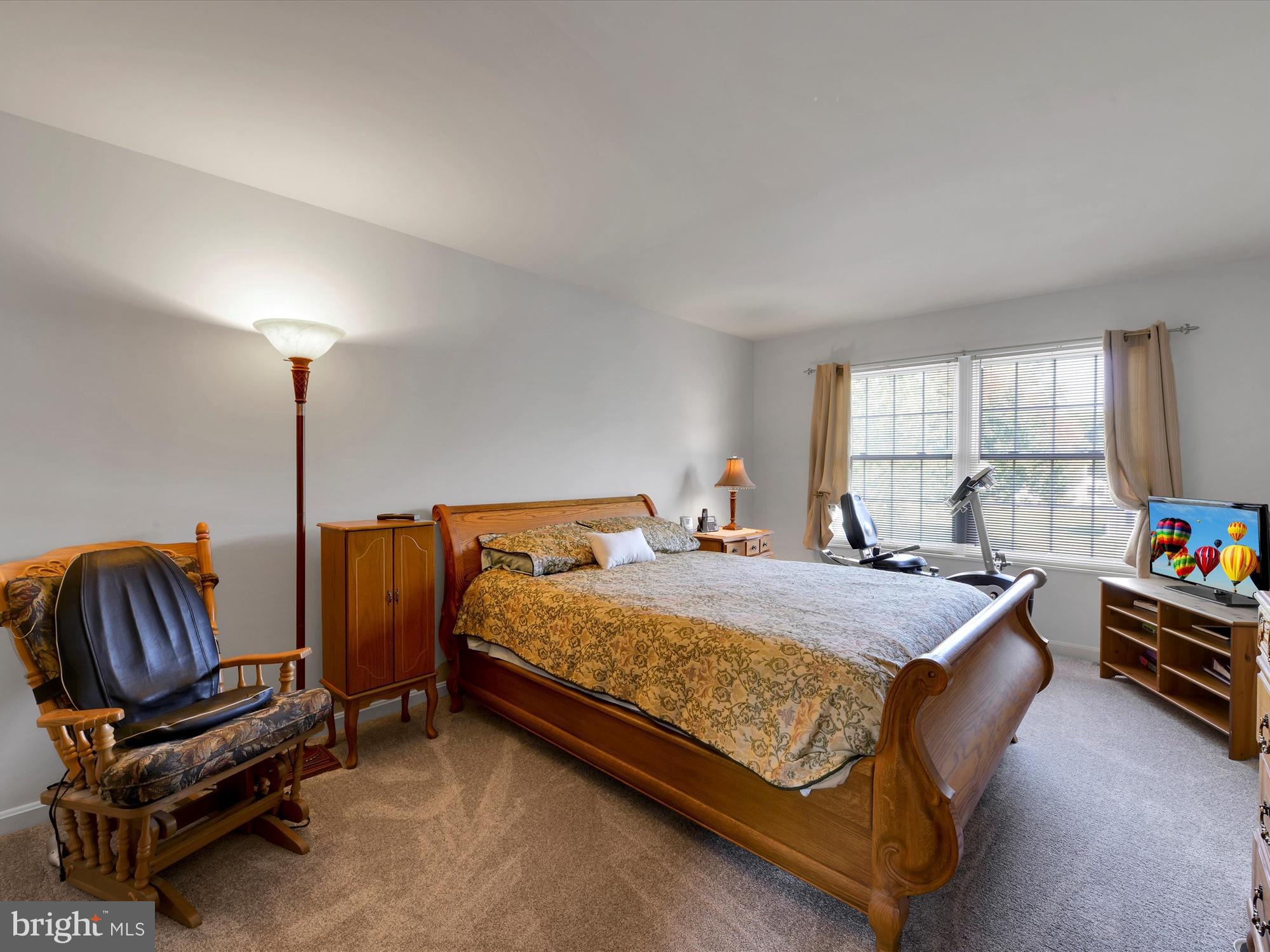 HAMPDEN HEARTH - Residential