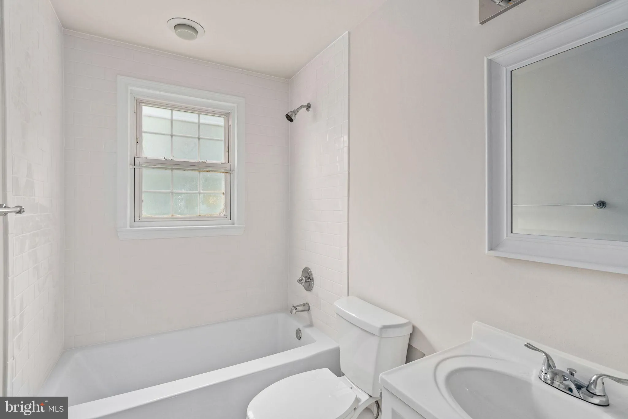 Fredericksburg, Virginia 22405, United States, 2 Bedrooms Bedrooms, ,1 BathroomBathrooms,Residential,Coming Soon,87335