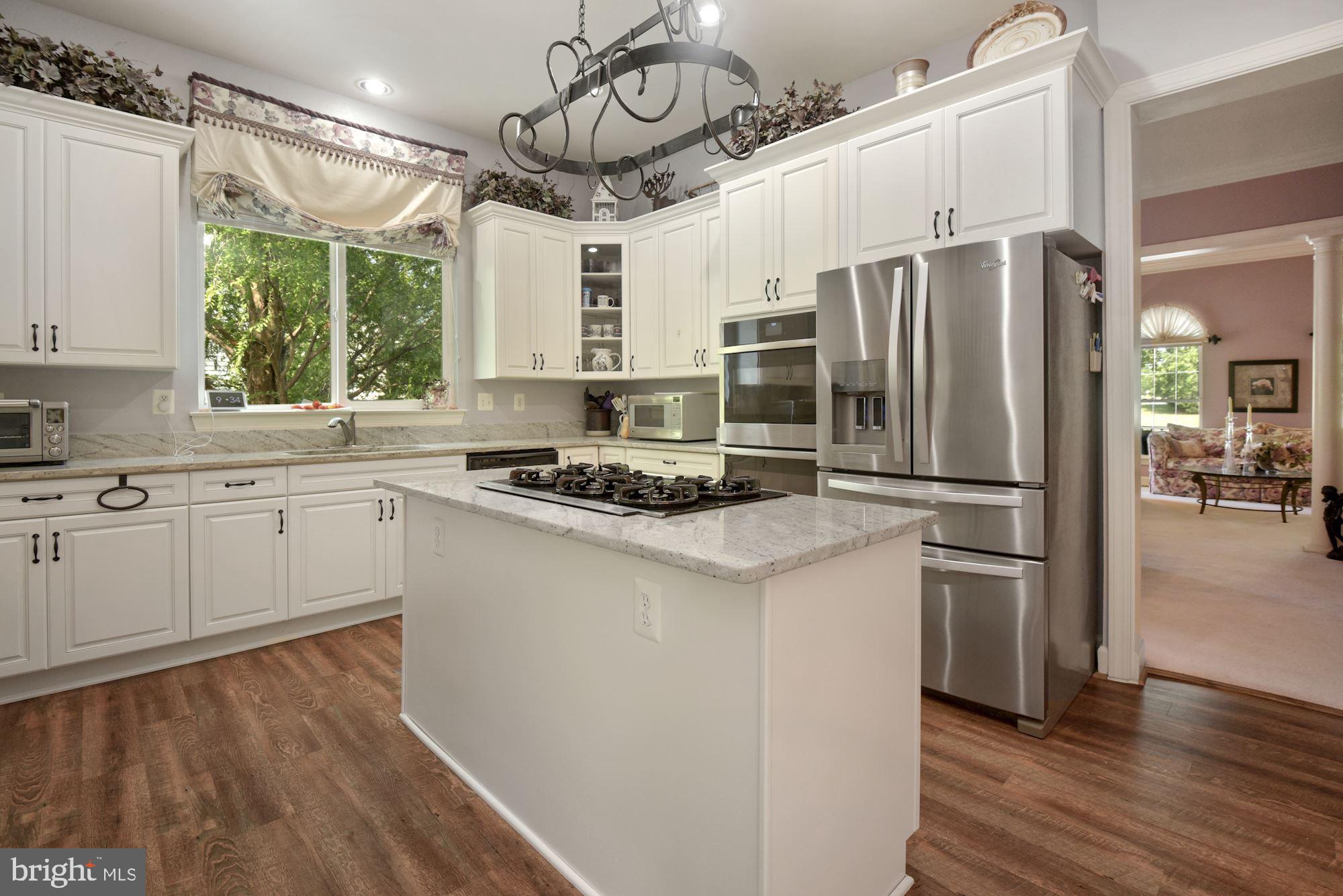 KING FARM WATKINS POND - Residential