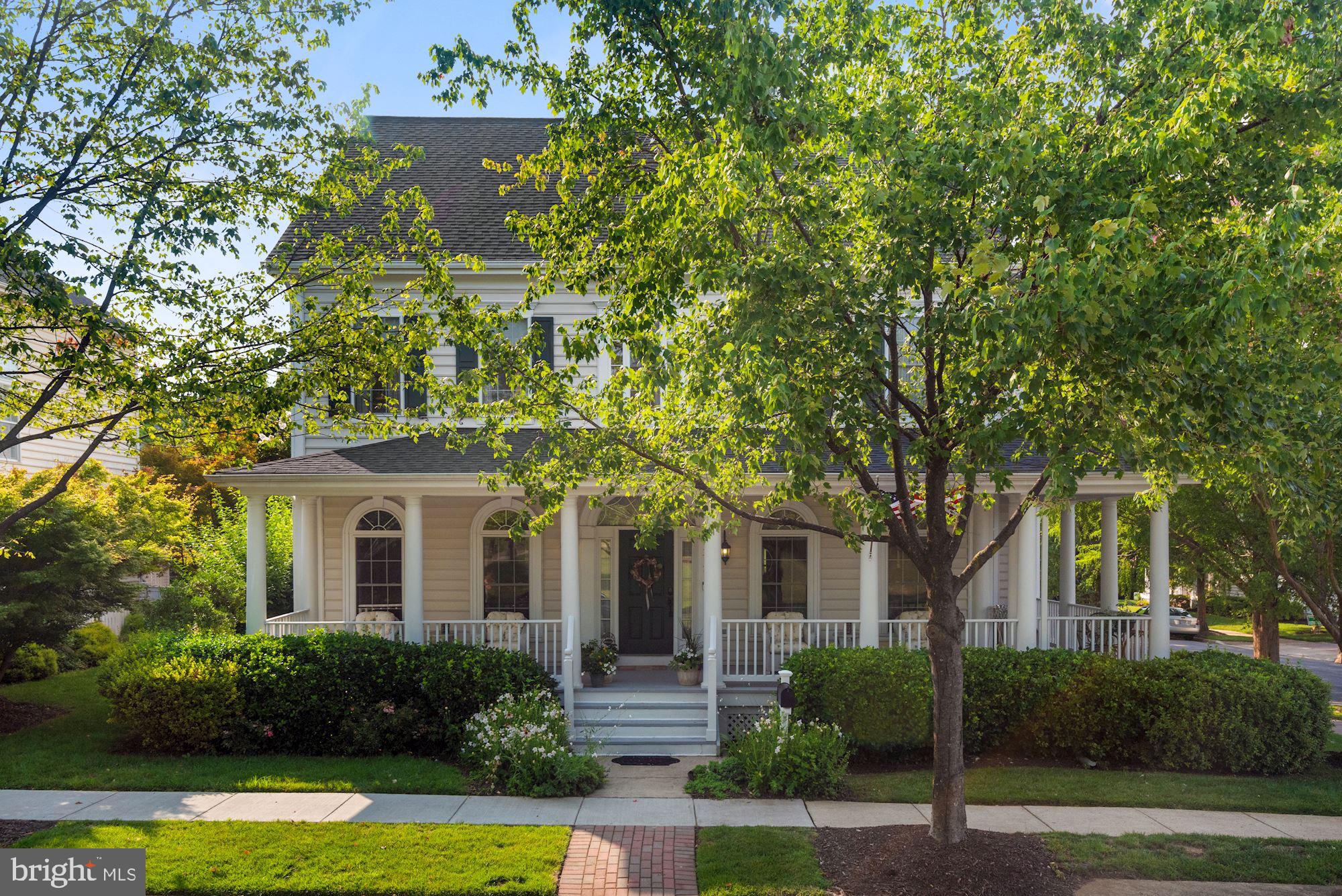 KING FARM WATKINS POND - Residential