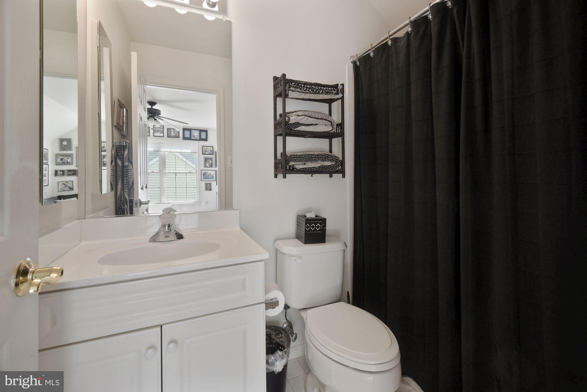 KING FARM WATKINS POND - Residential