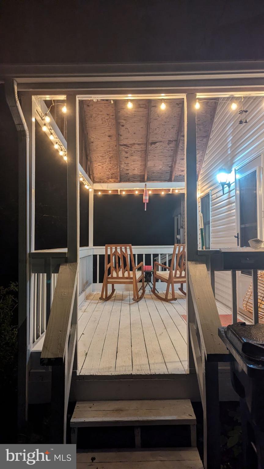 PIMMIT HILLS - Residential Lease