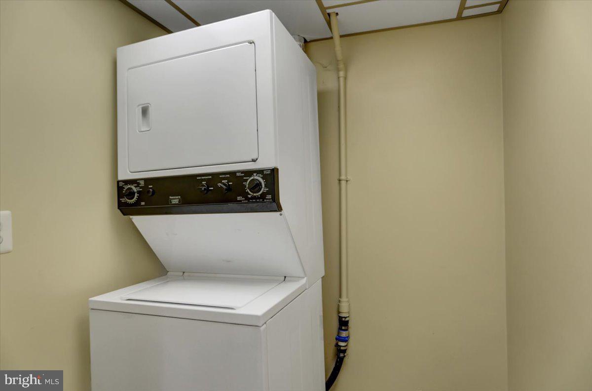 POTOMAC HEIGHTS - Residential