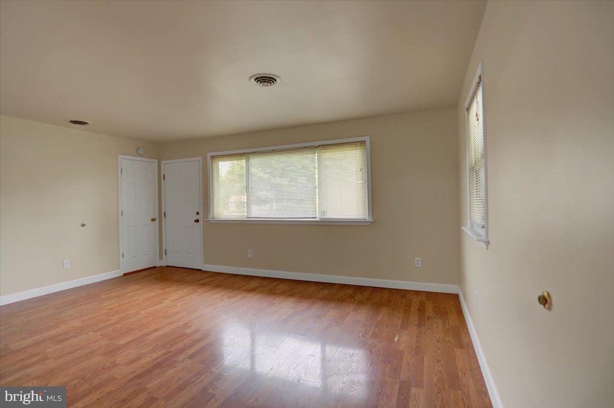 POTOMAC HEIGHTS - Residential