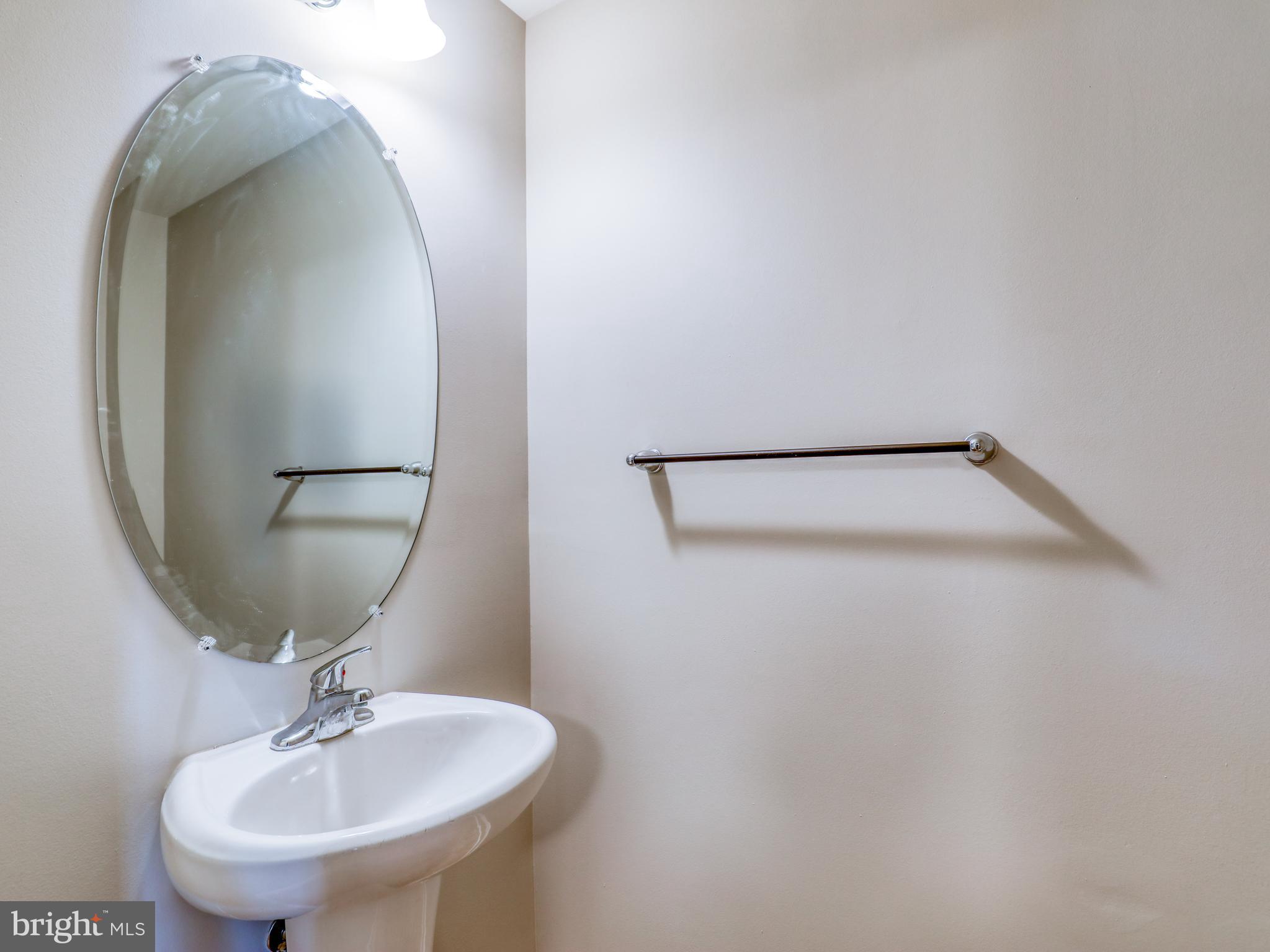 LAKELAND PLACE - Residential