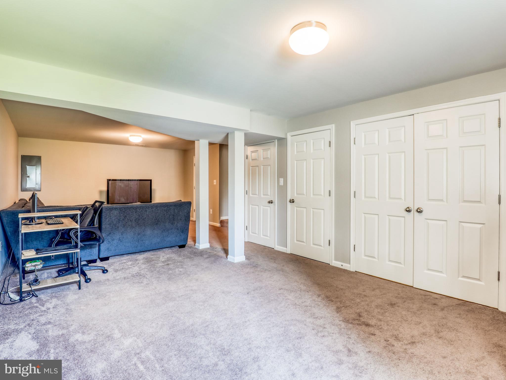 LAKELAND PLACE - Residential