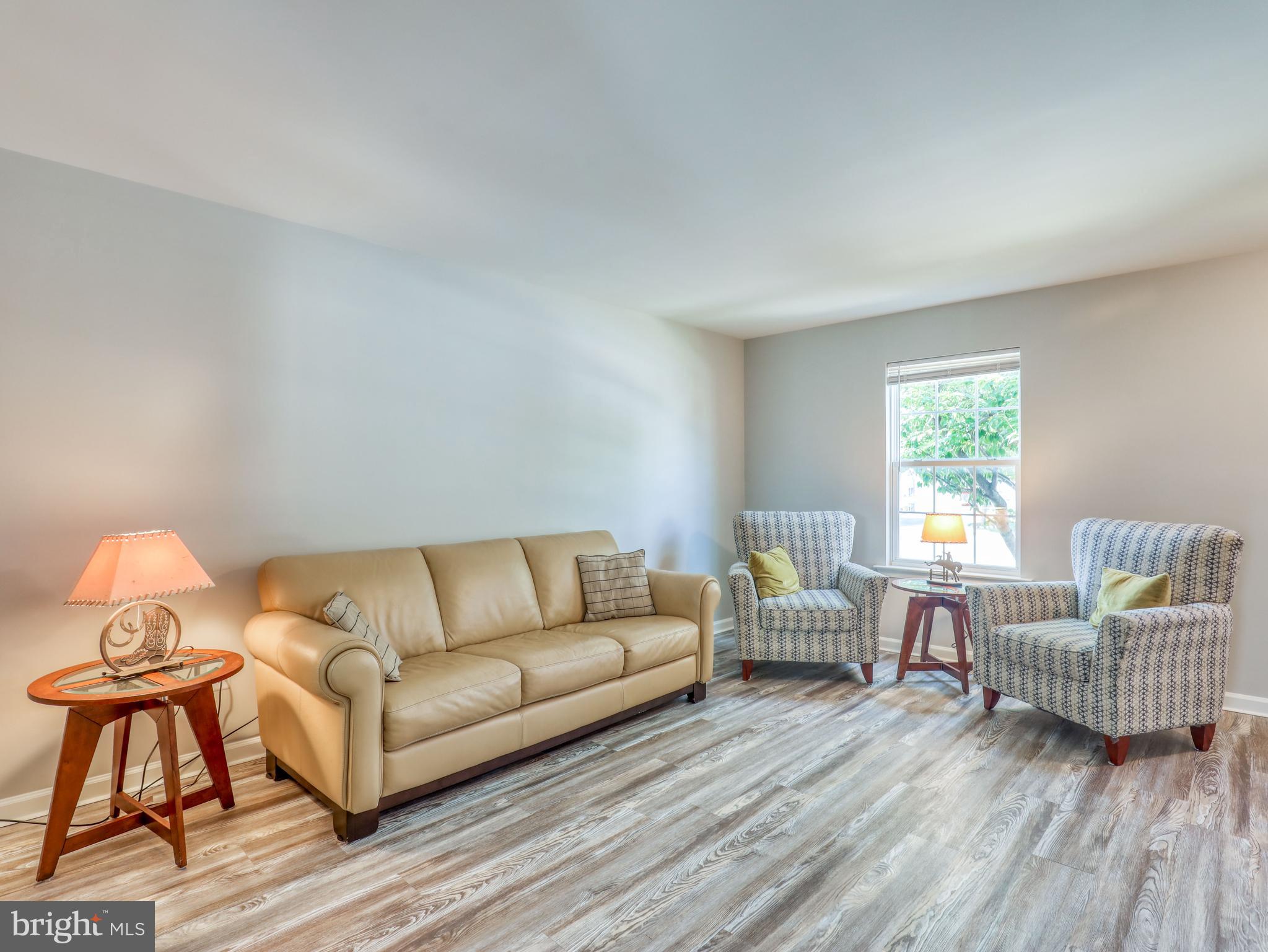 LAKELAND PLACE - Residential