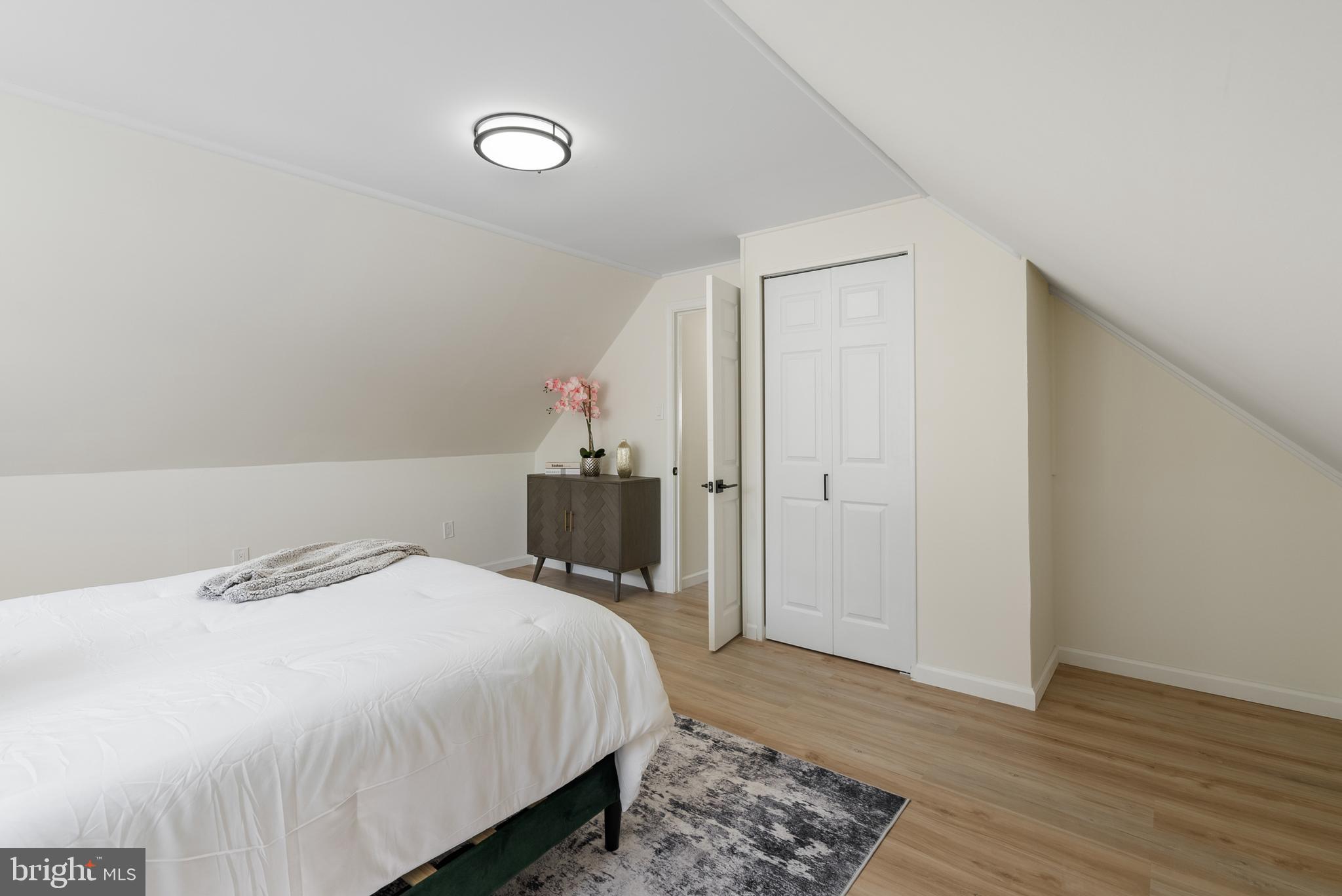 MILL CREEK FALLS - Residential