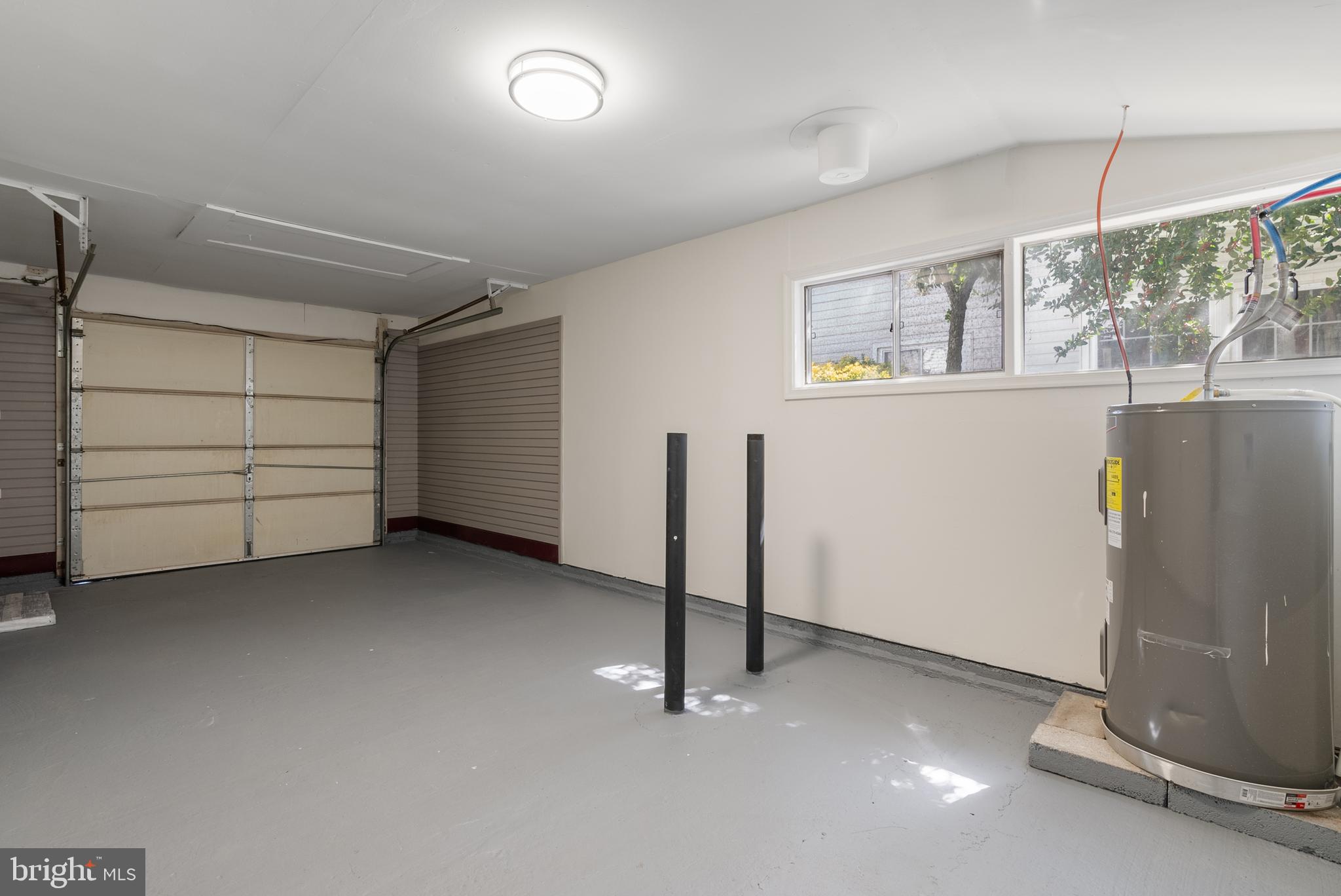 MILL CREEK FALLS - Residential