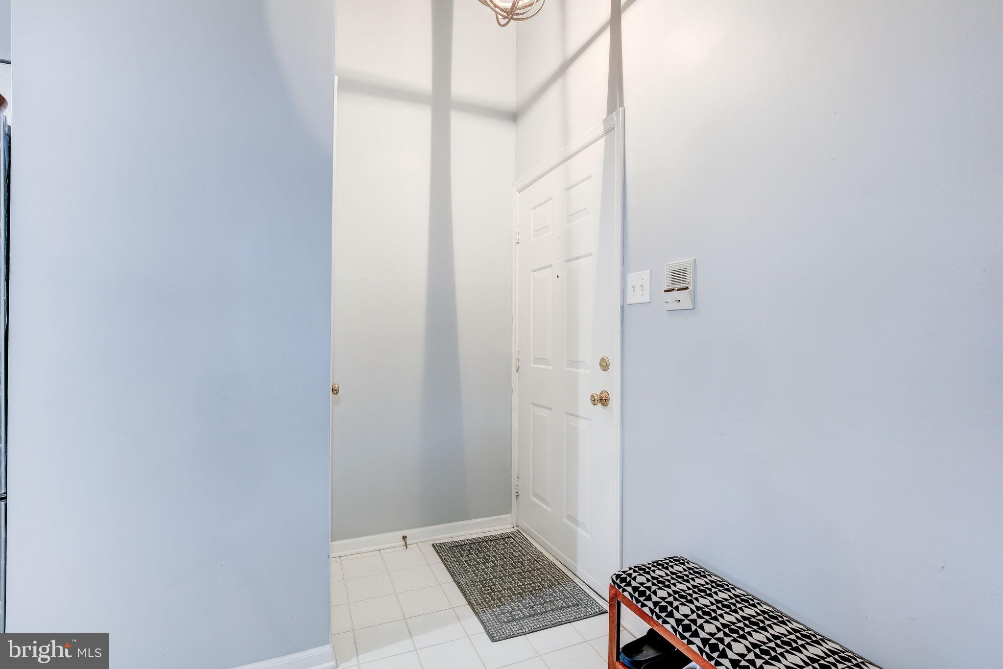 2833 KATEWOOD COURT 6-2833