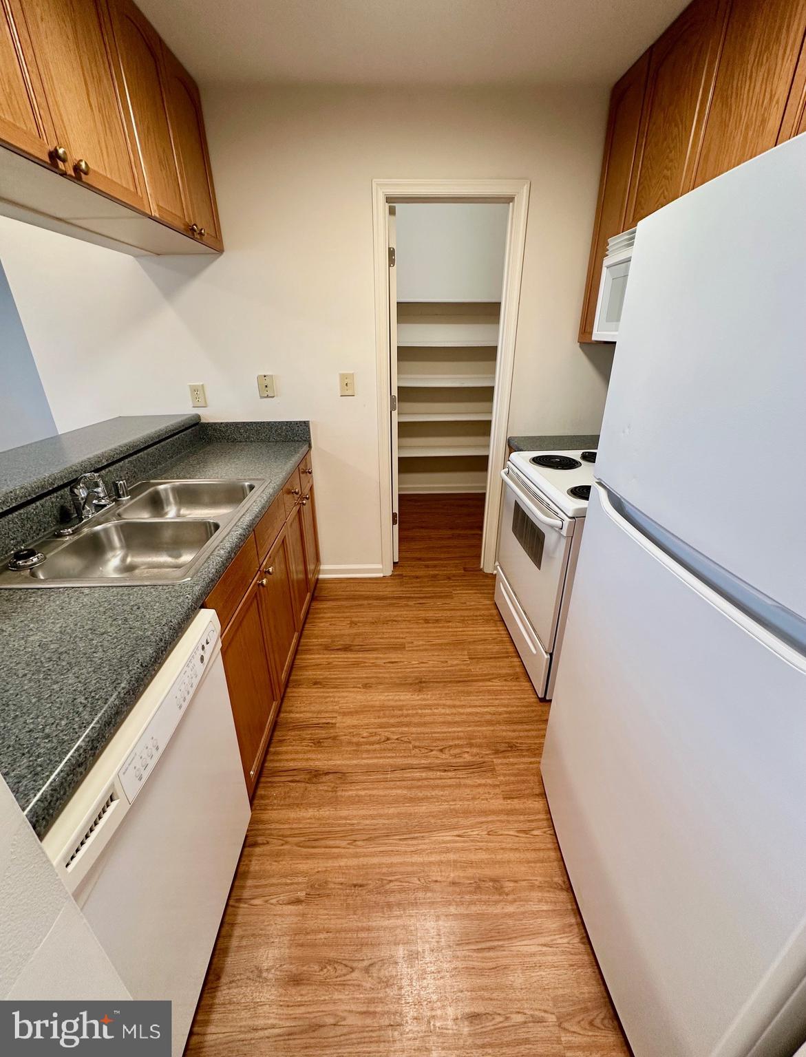 BELLS RUN - Residential Lease