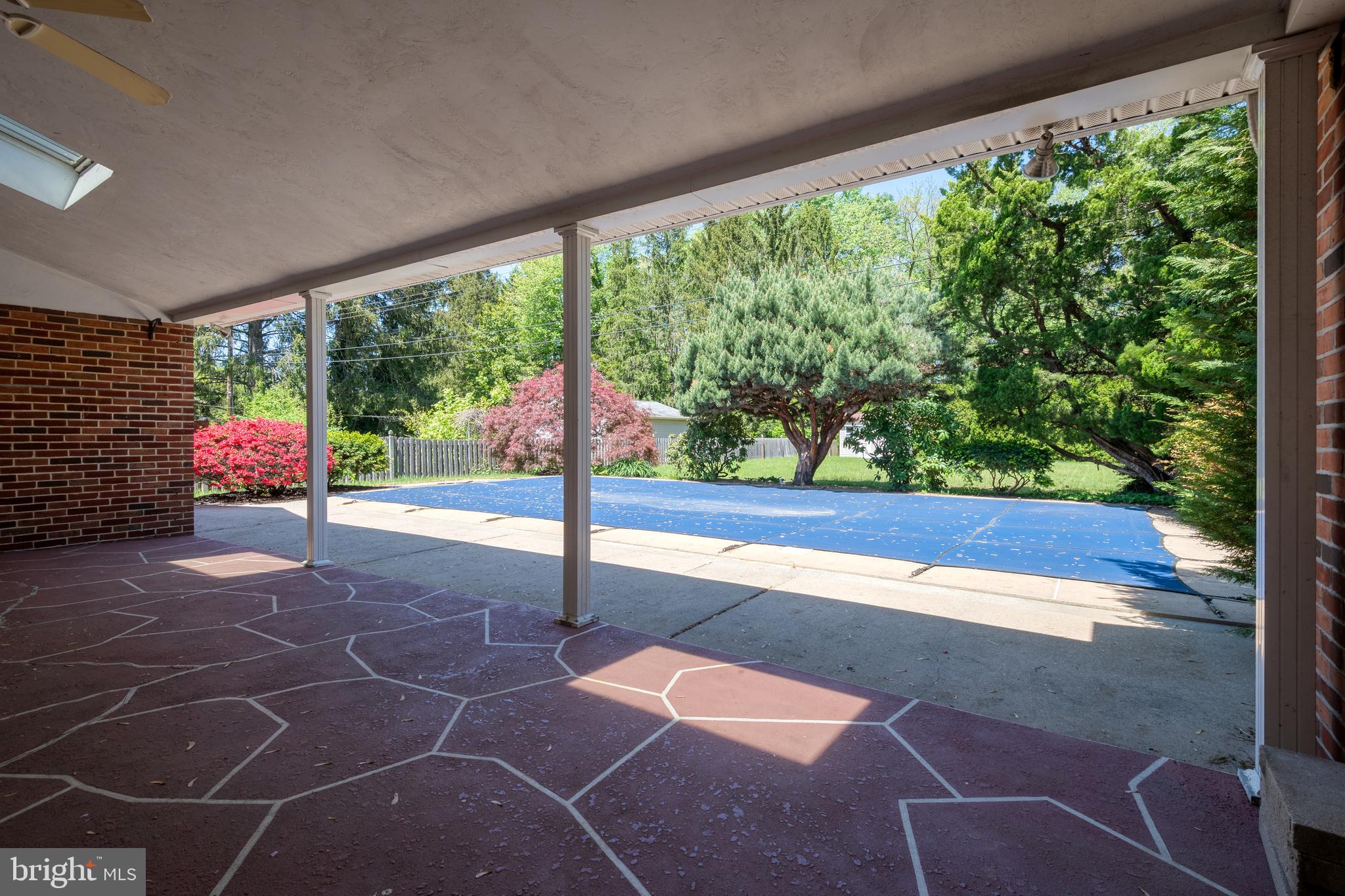 EAST YORK - Residential