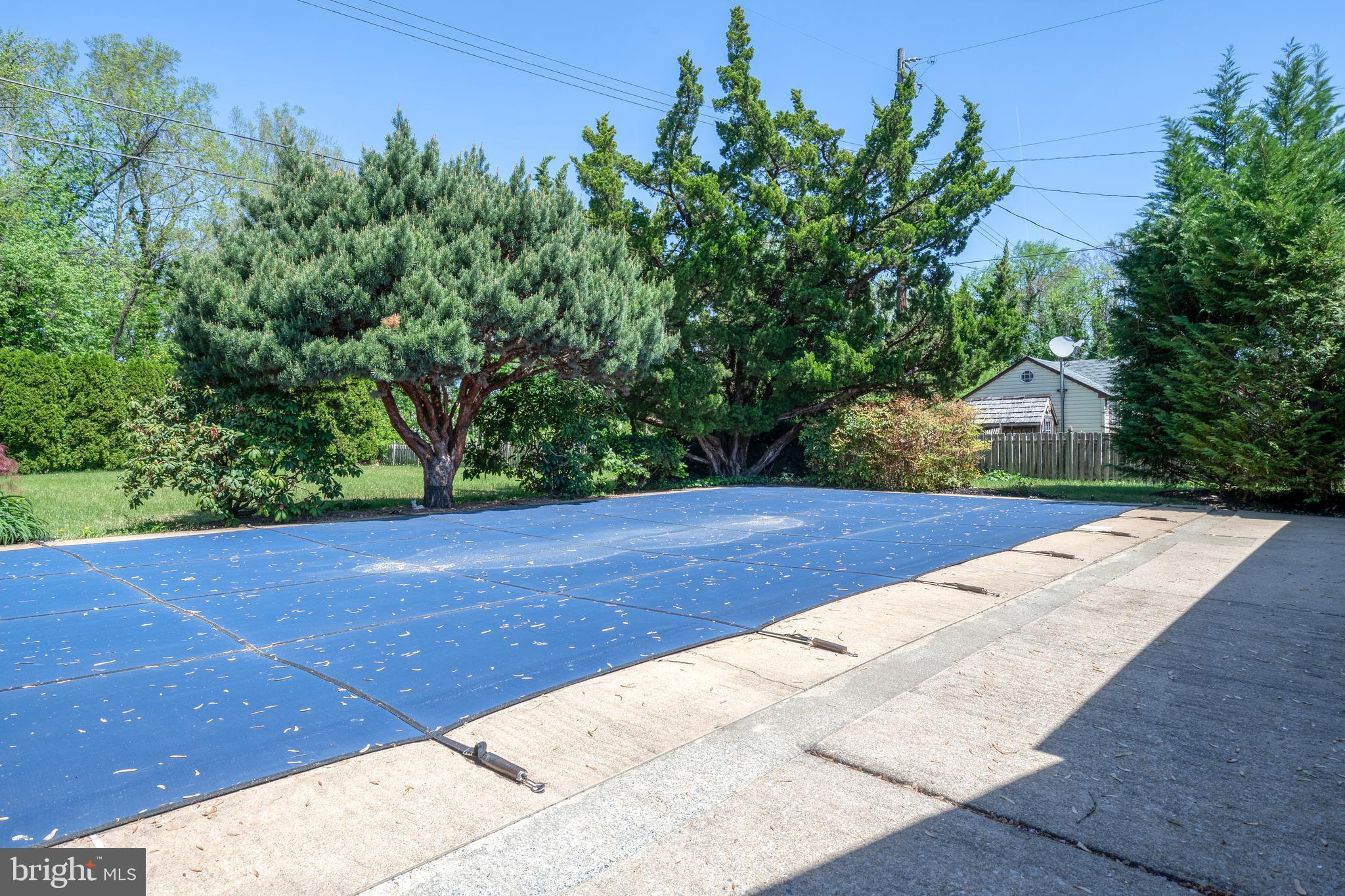 EAST YORK - Residential