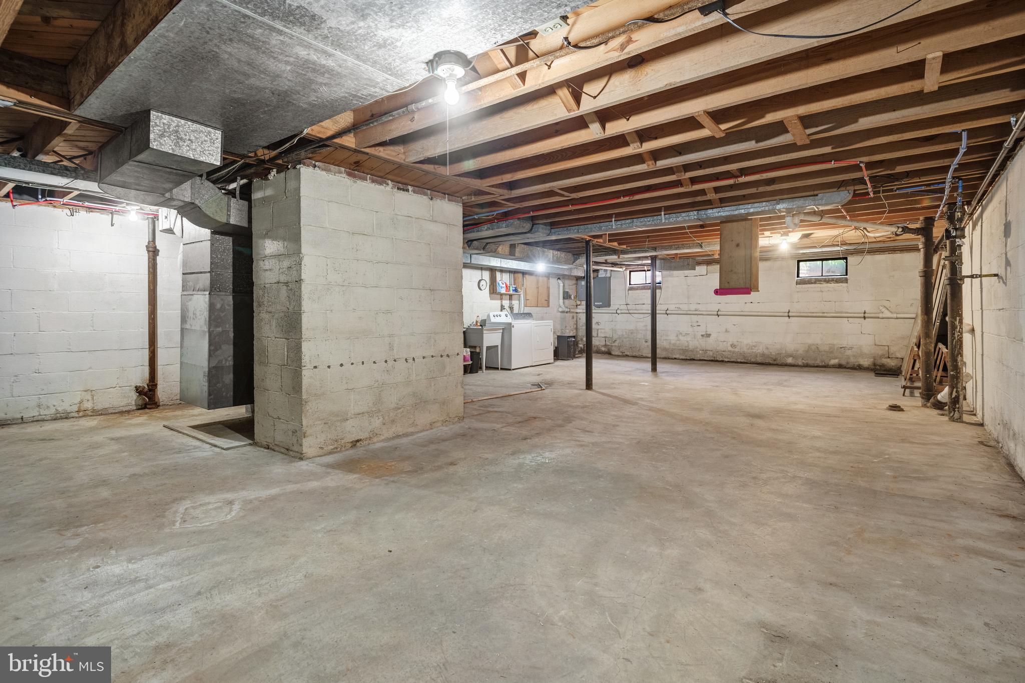 EAST YORK - Residential