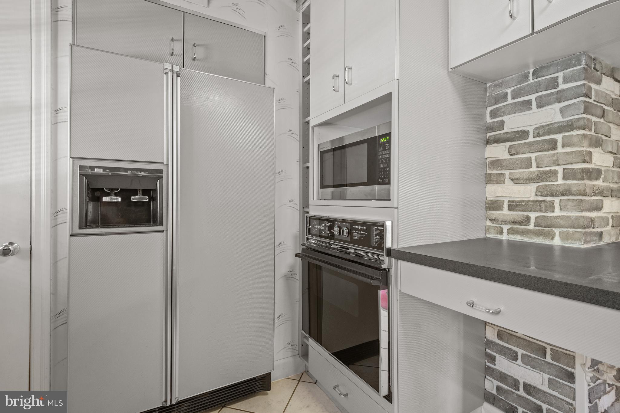 EAST YORK - Residential