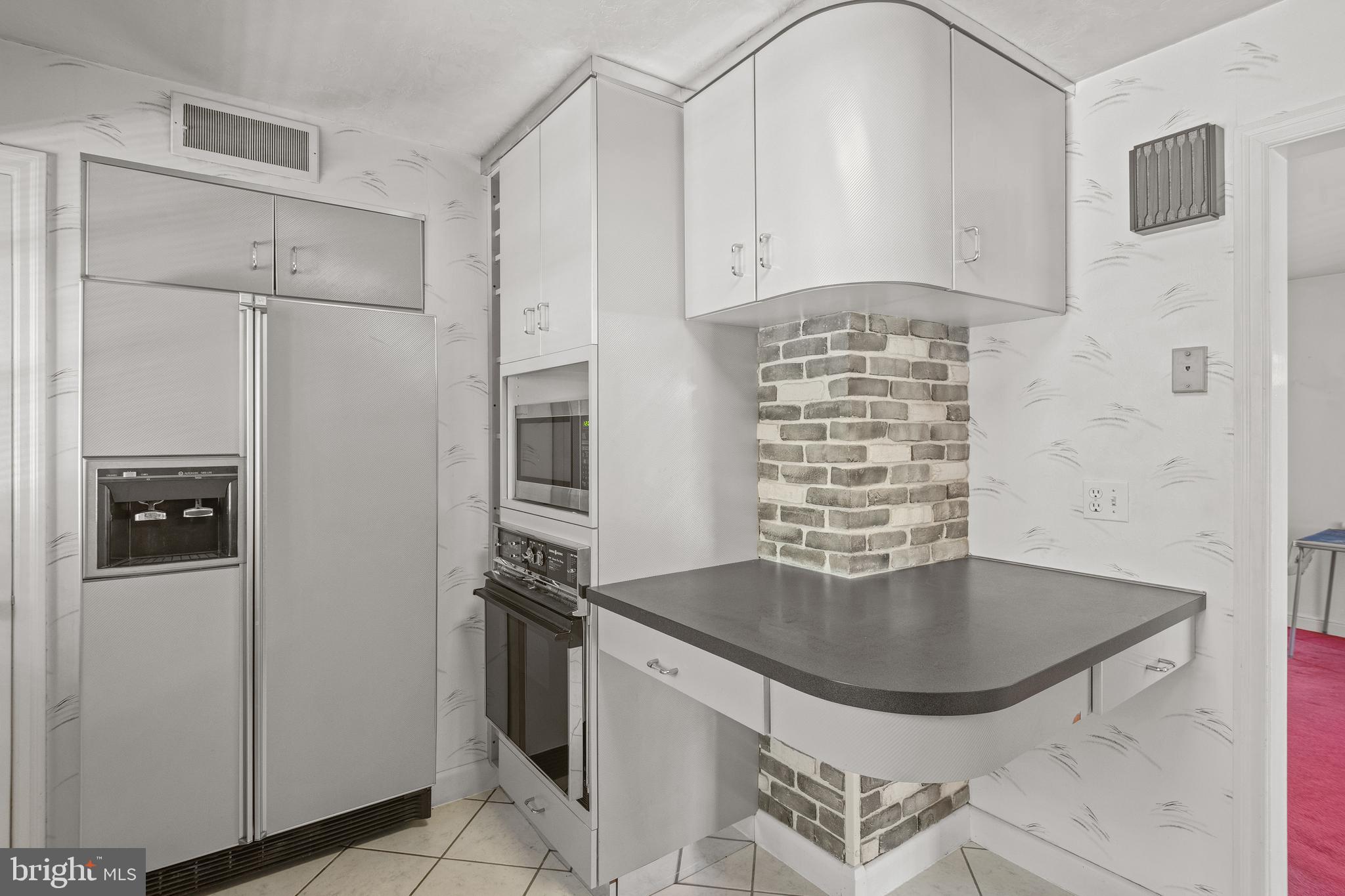 EAST YORK - Residential