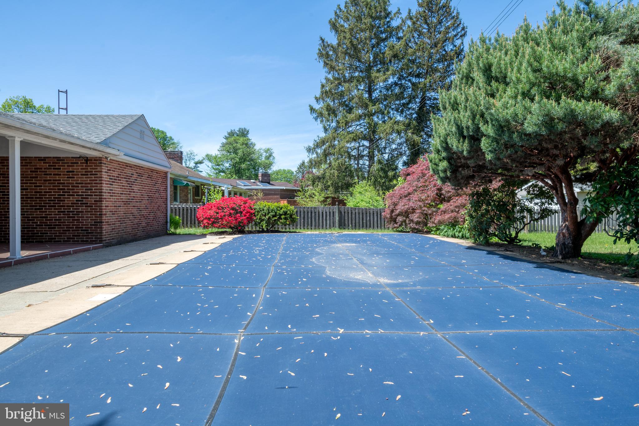 EAST YORK - Residential