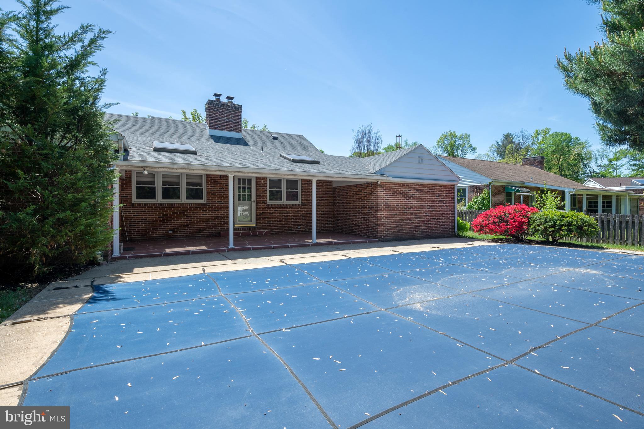 EAST YORK - Residential