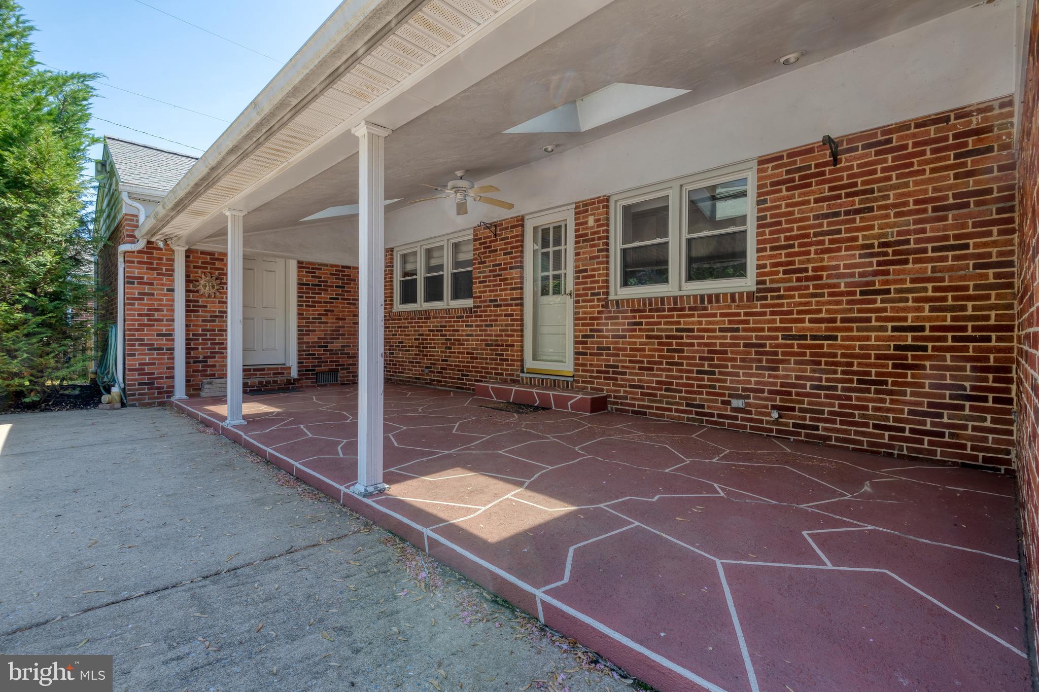 EAST YORK - Residential