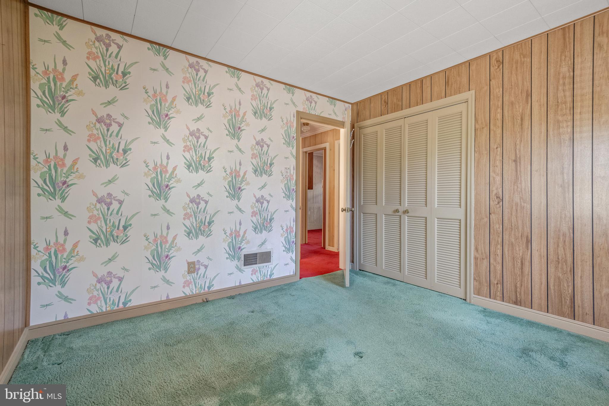 EAST YORK - Residential