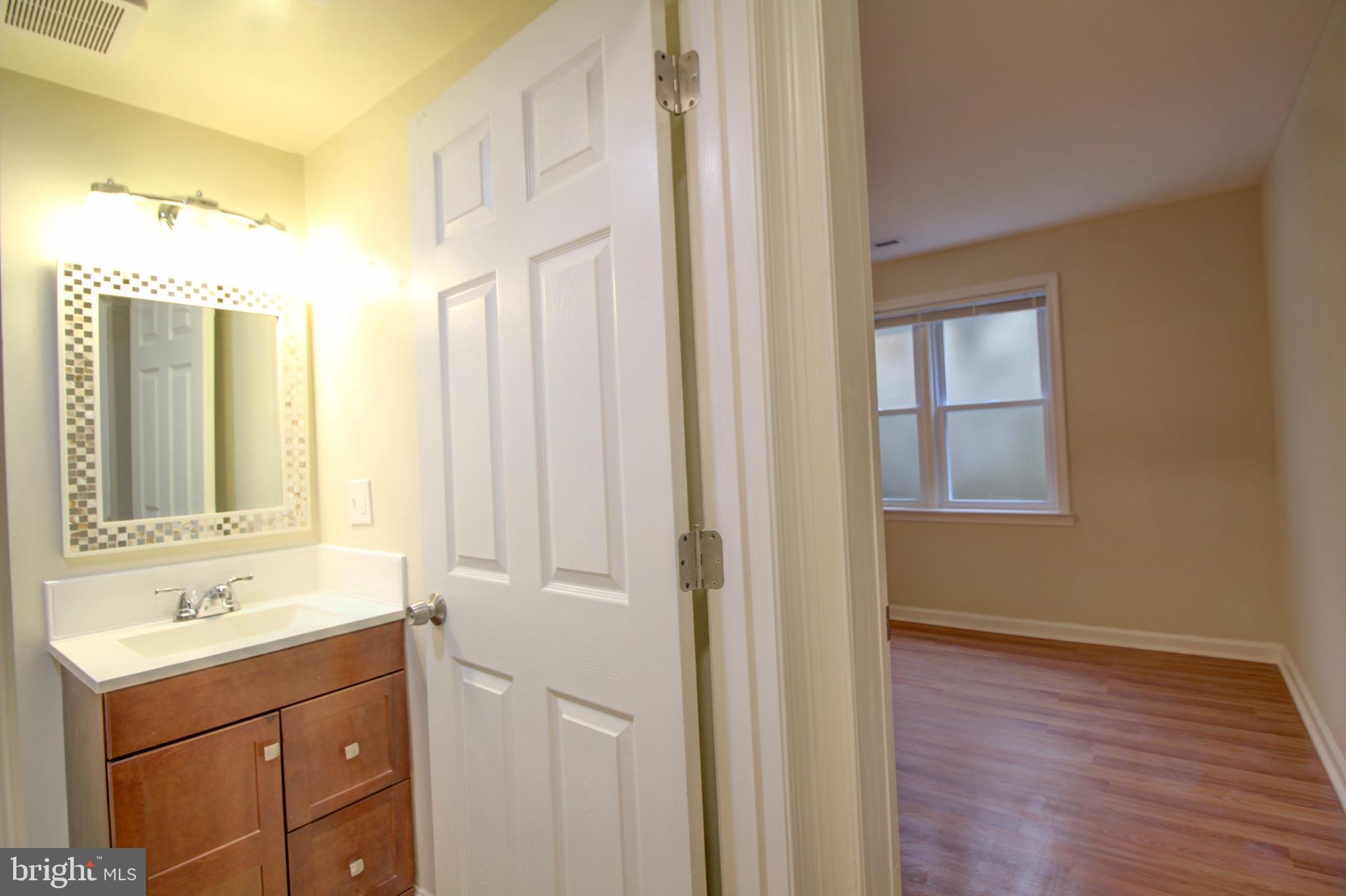 THE HUNTSMAN CONDOMINIUM - Residential Lease