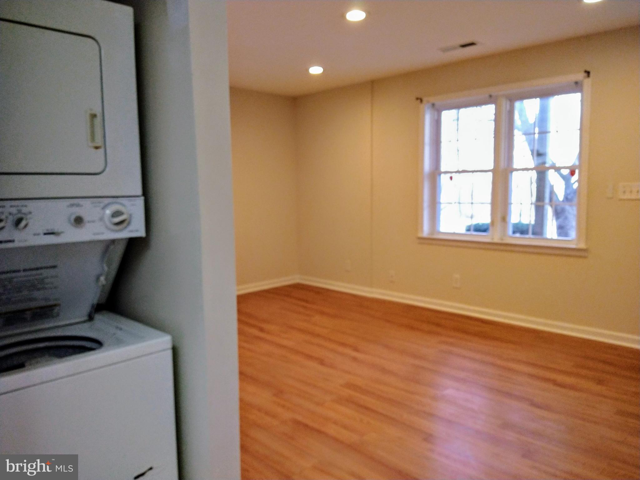 THE HUNTSMAN CONDOMINIUM - Residential Lease