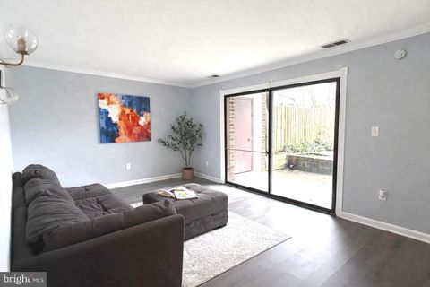 7334 TAVENNER LANE 1A ALEXANDRIA VA 22306