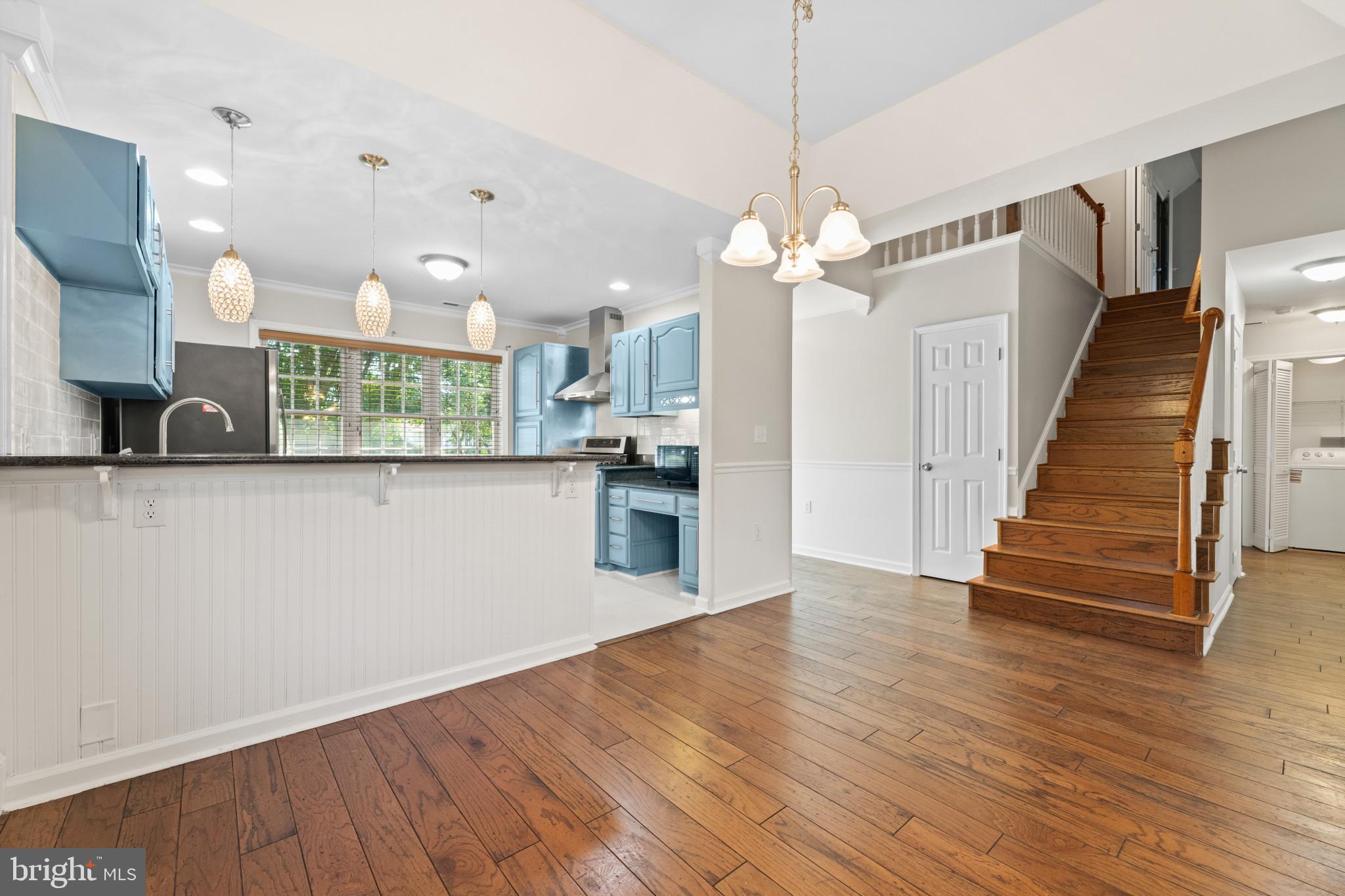 952 W SCHUMAKER MANOR DRIVE