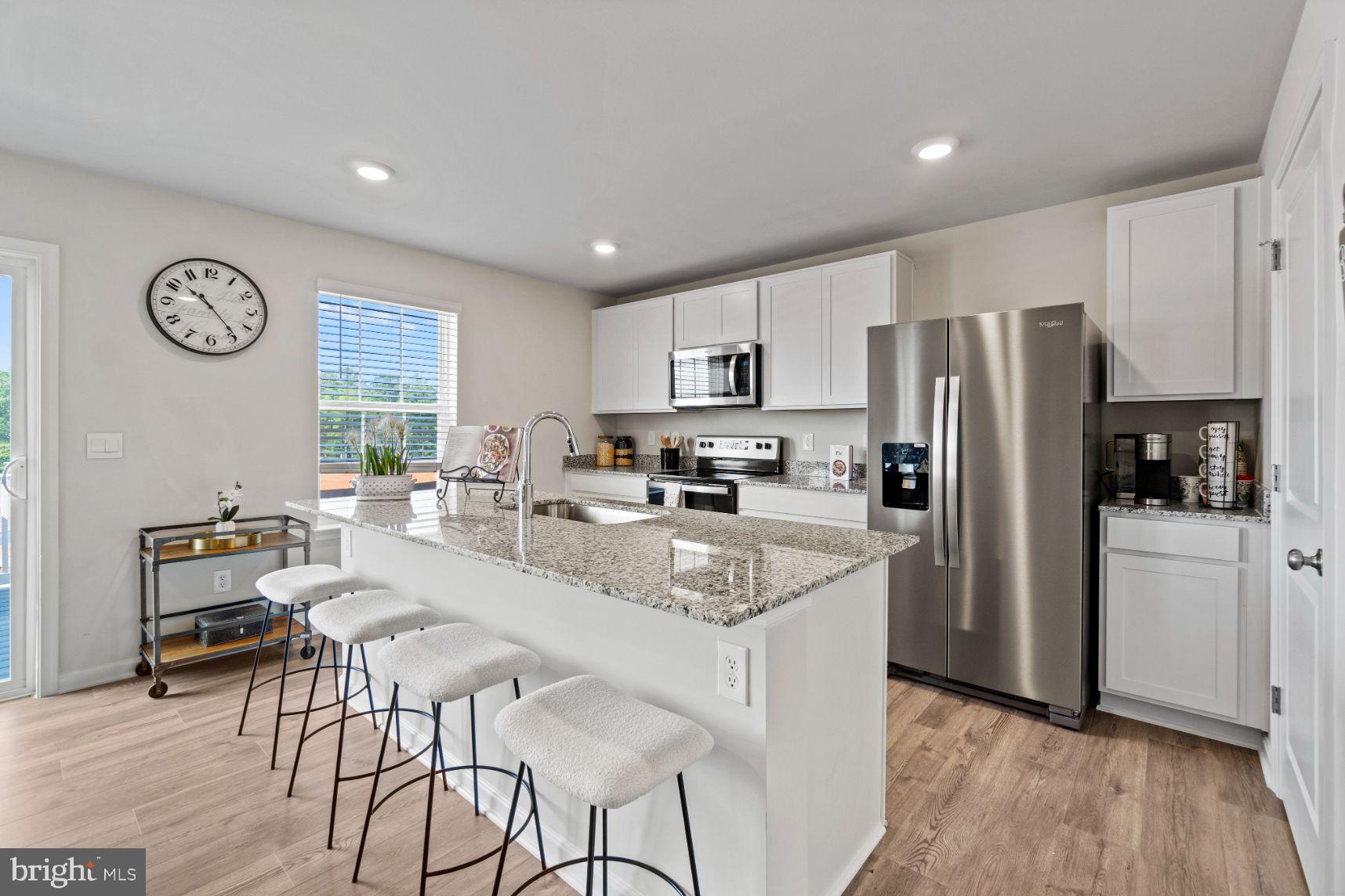 WILDERNESS SHORES - Residential