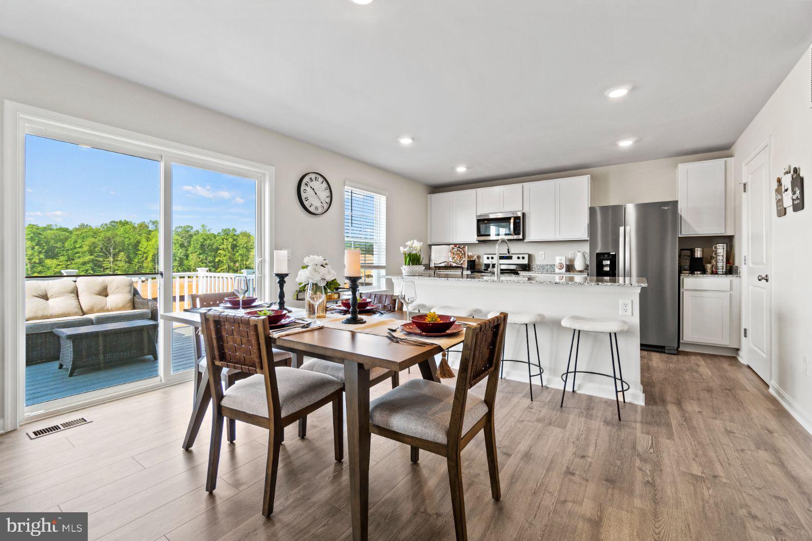 WILDERNESS SHORES - Residential