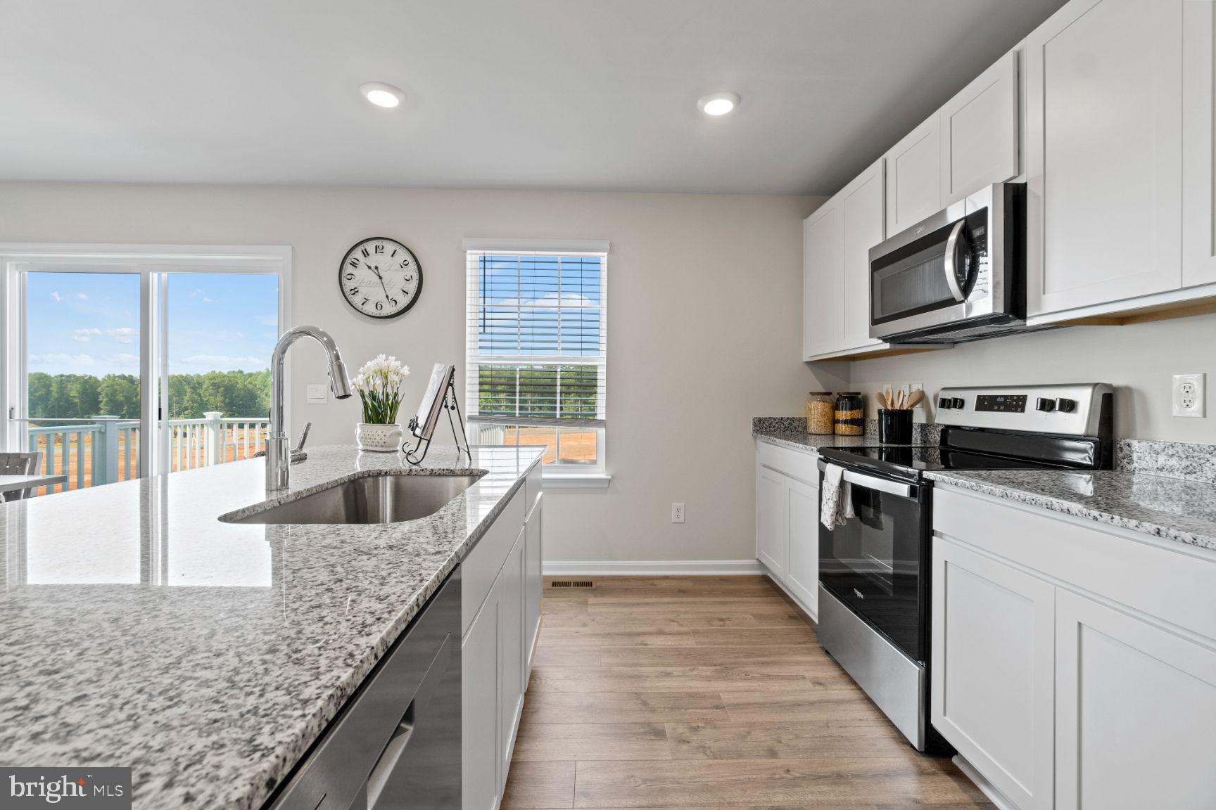 WILDERNESS SHORES - Residential