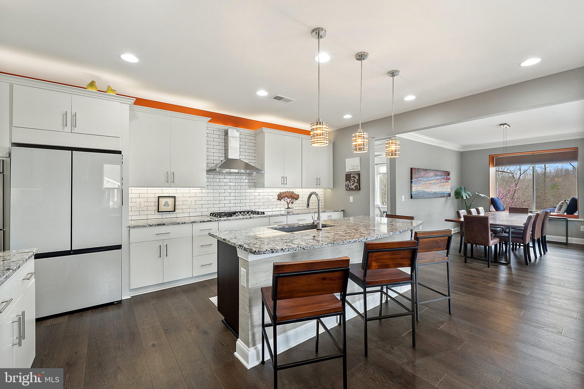 SHENANDOAH, LAKE FREDERICK - Residential