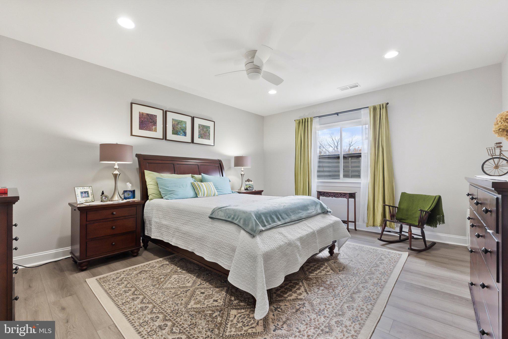 SHENANDOAH, LAKE FREDERICK - Residential