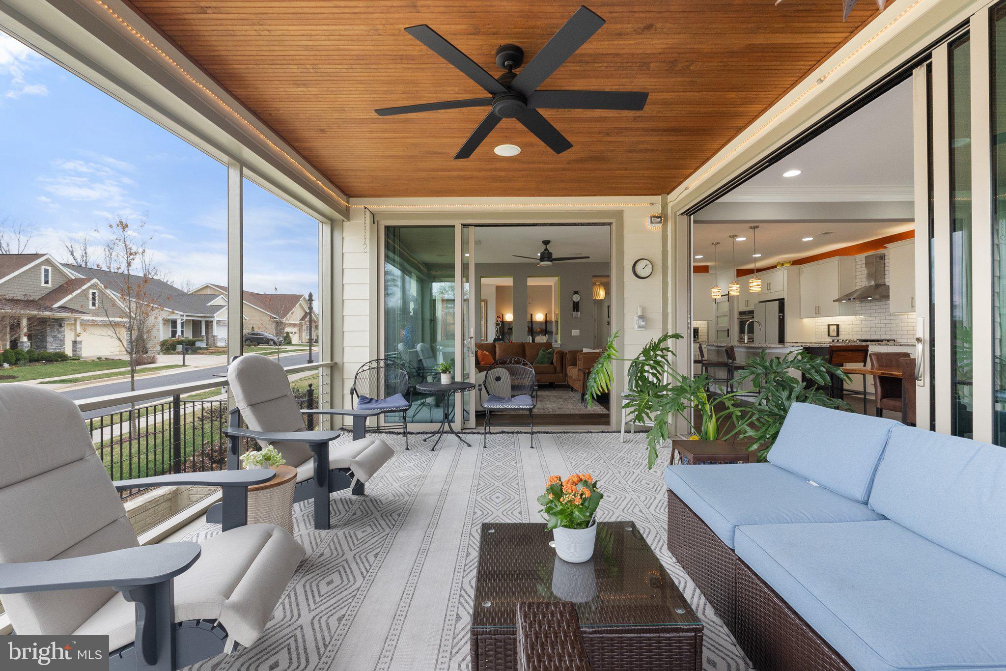 SHENANDOAH, LAKE FREDERICK - Residential