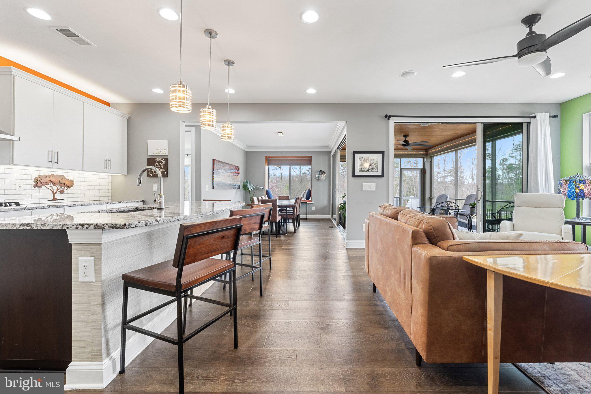 SHENANDOAH, LAKE FREDERICK - Residential