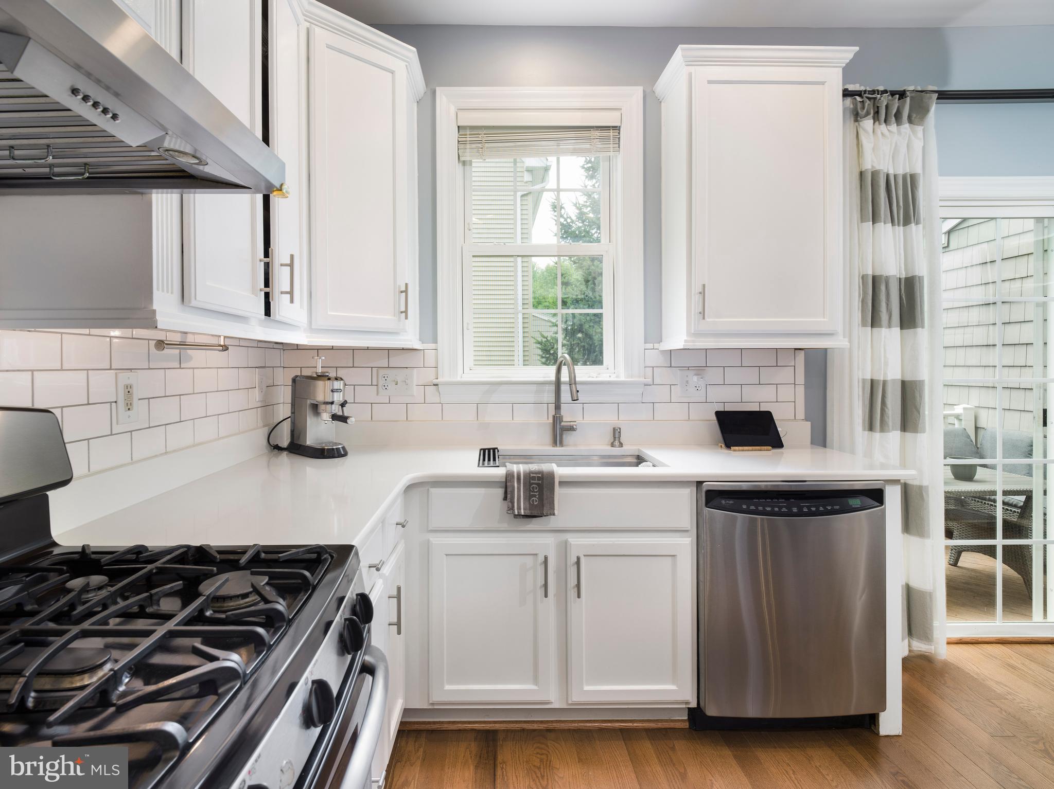 ARDMORE CROSSING - Residential