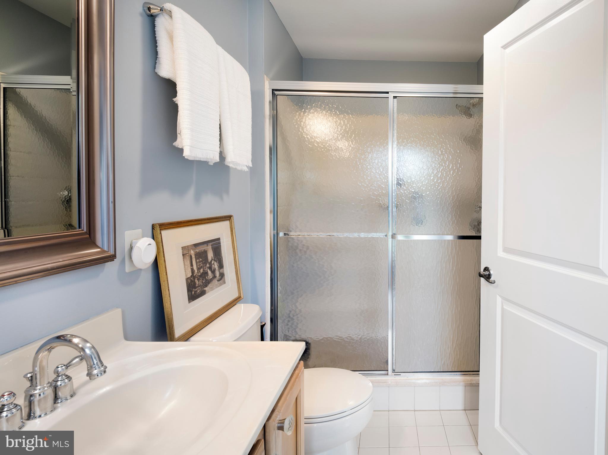 ARDMORE CROSSING - Residential