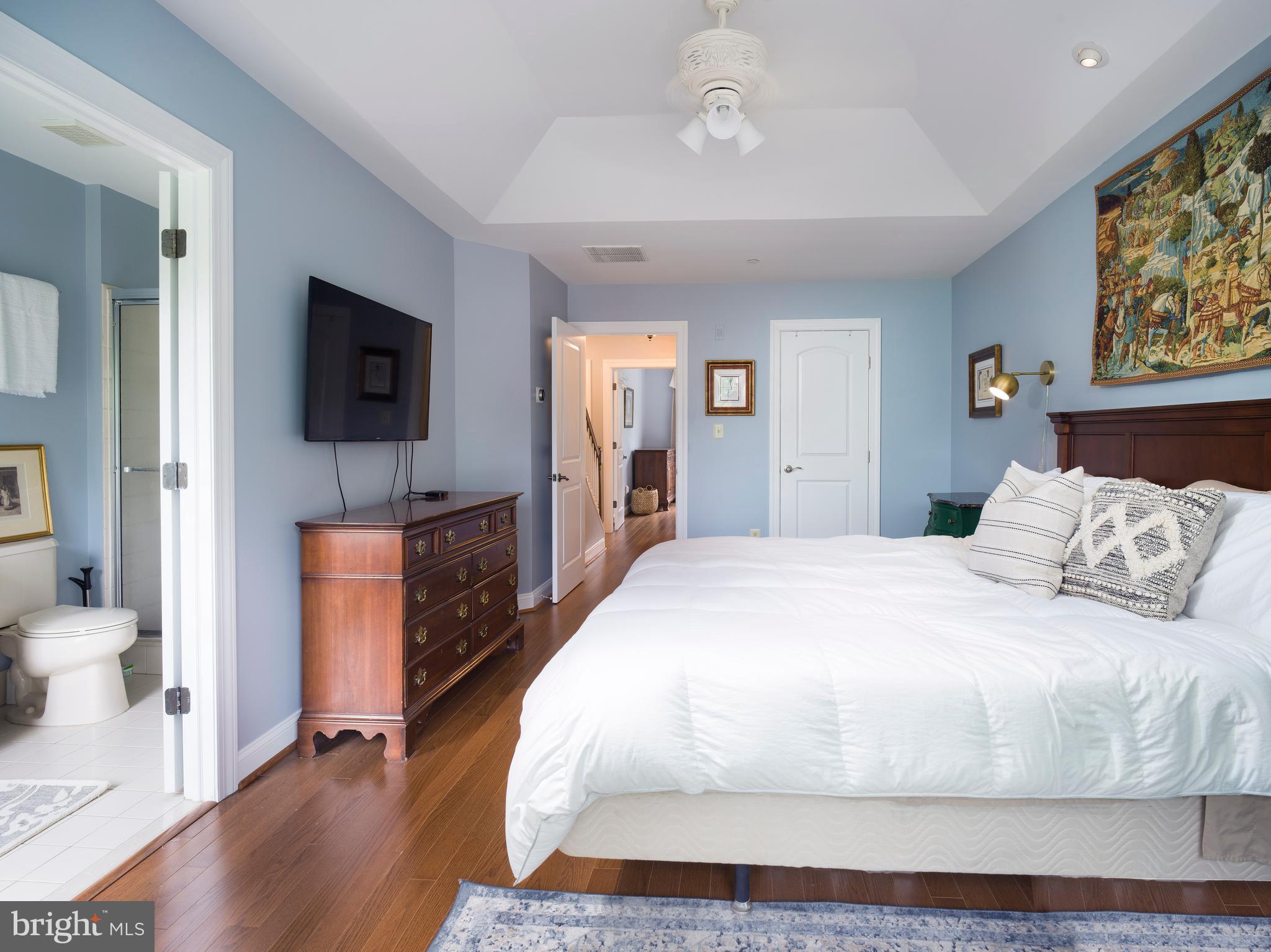 ARDMORE CROSSING - Residential